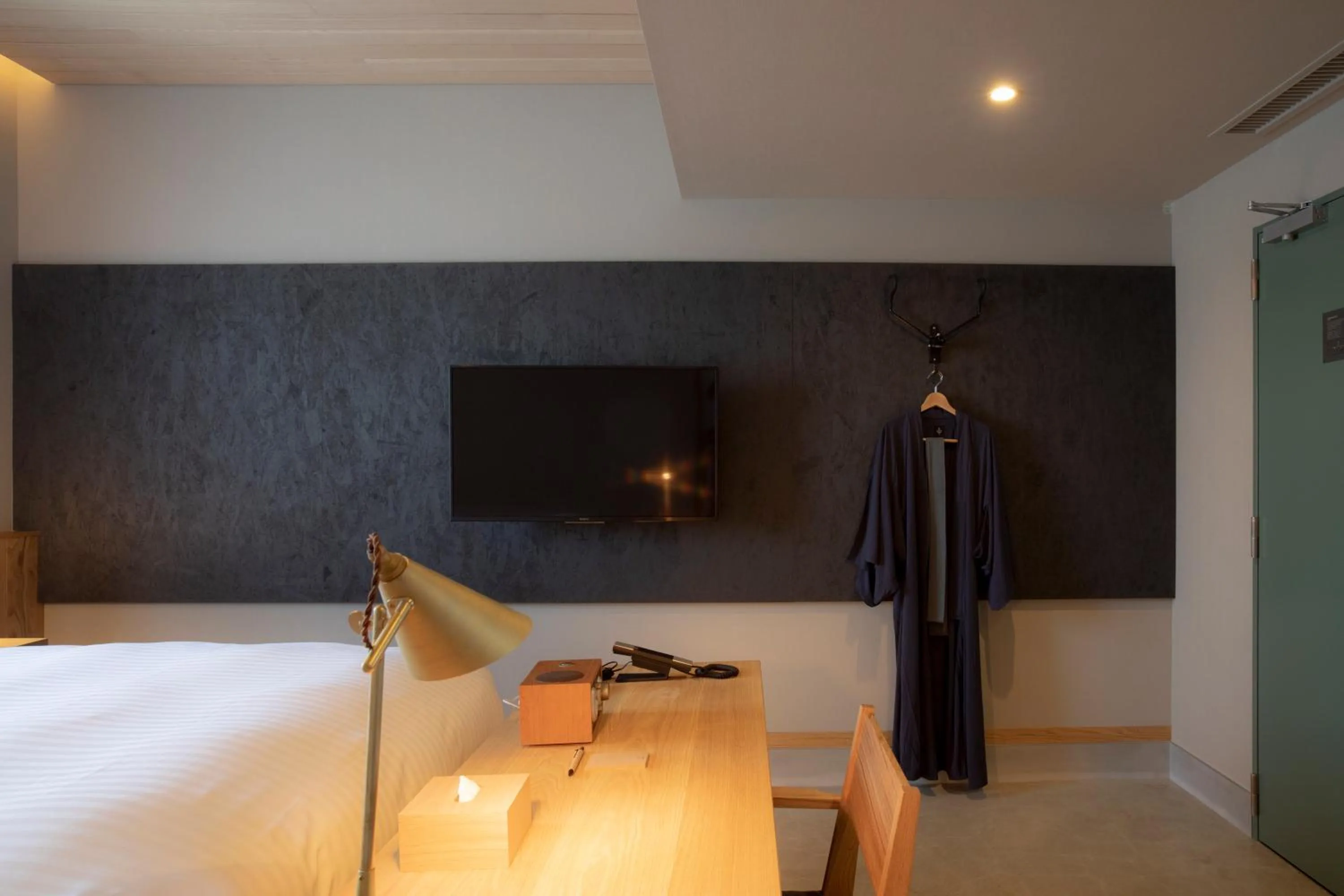 Photo of the whole room, Bed in MASCOS HOTEL Masuda Onsen