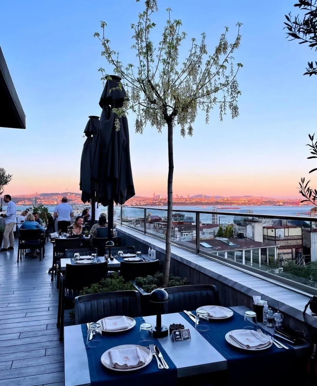 Restaurant/places to eat in DeCamondo Galata, a Tribute Portfolio Hotel