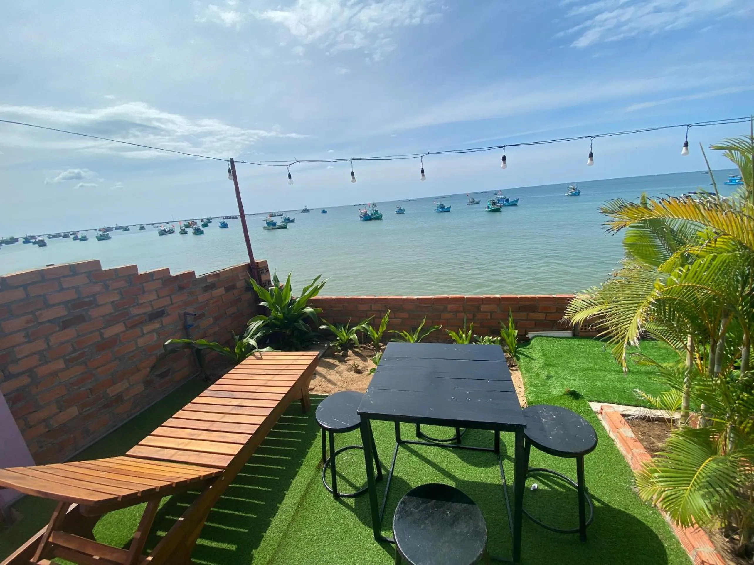 Patio in CHILL HOUSE by the beach