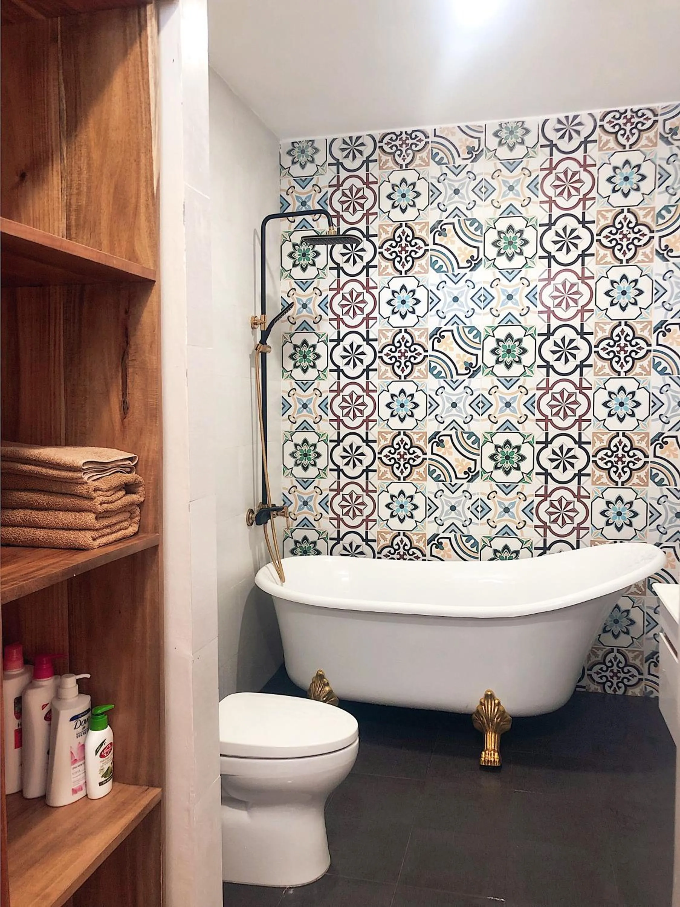 Shower in CHILL HOUSE by the beach