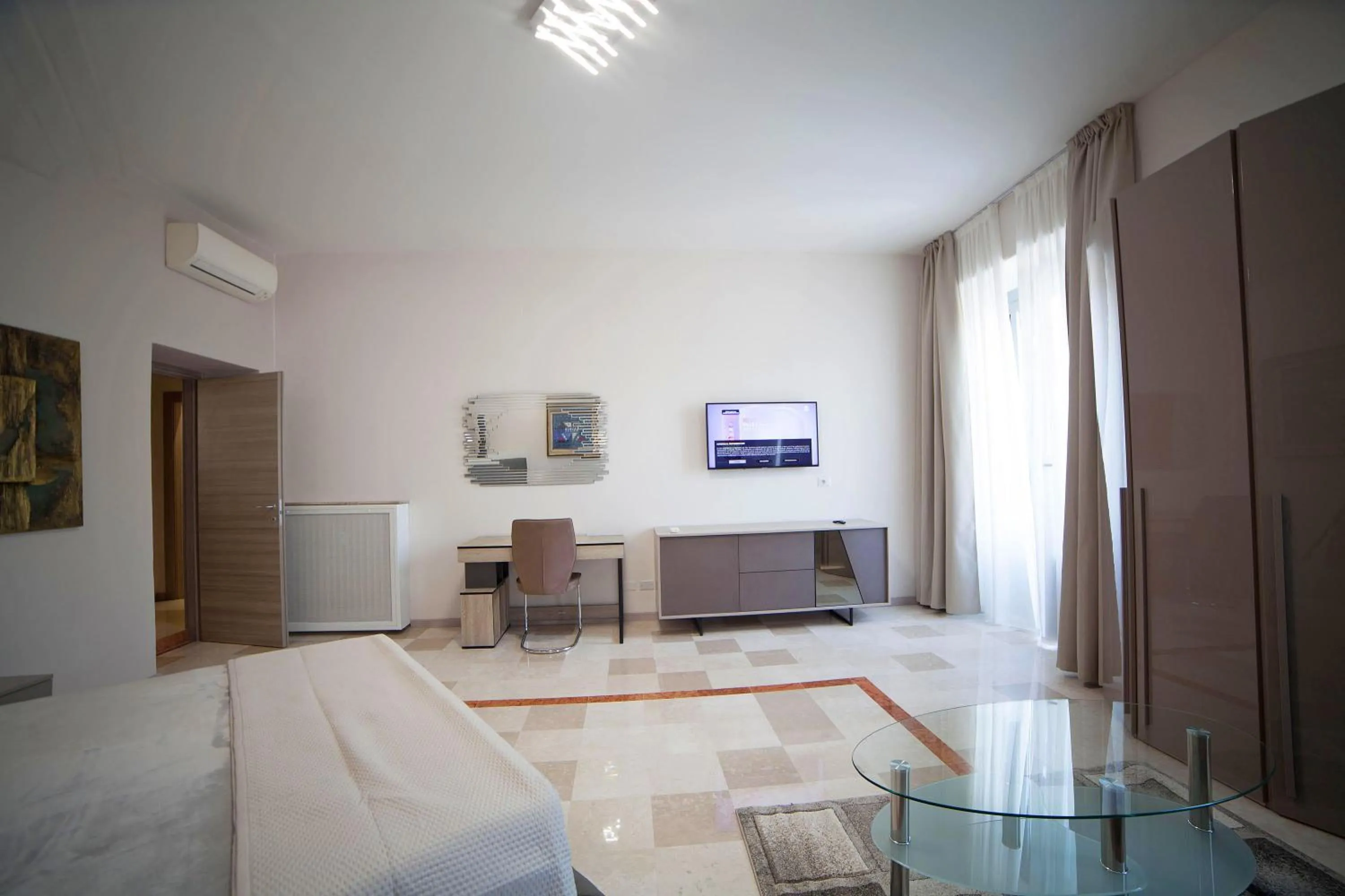 TV and multimedia, Bed in IMHOME - Cadorna House