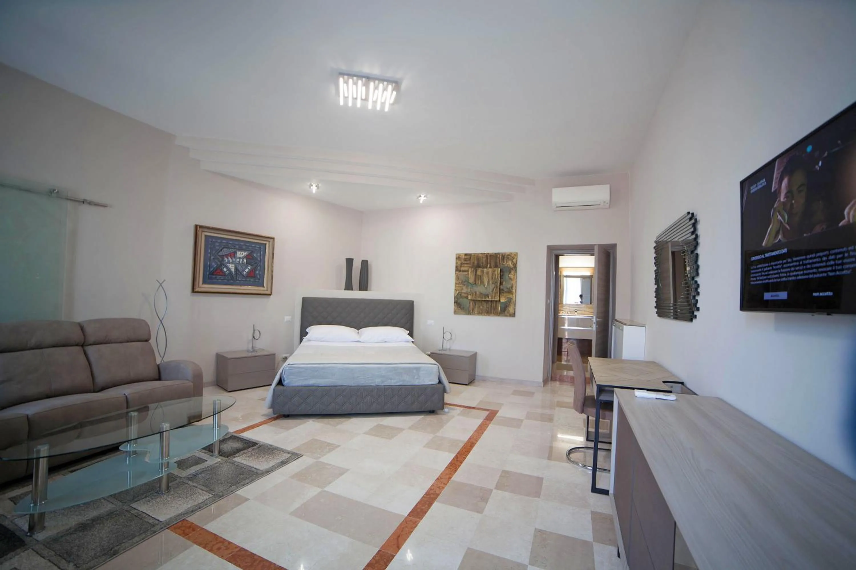 Bedroom, Bed in IMHOME - Cadorna House