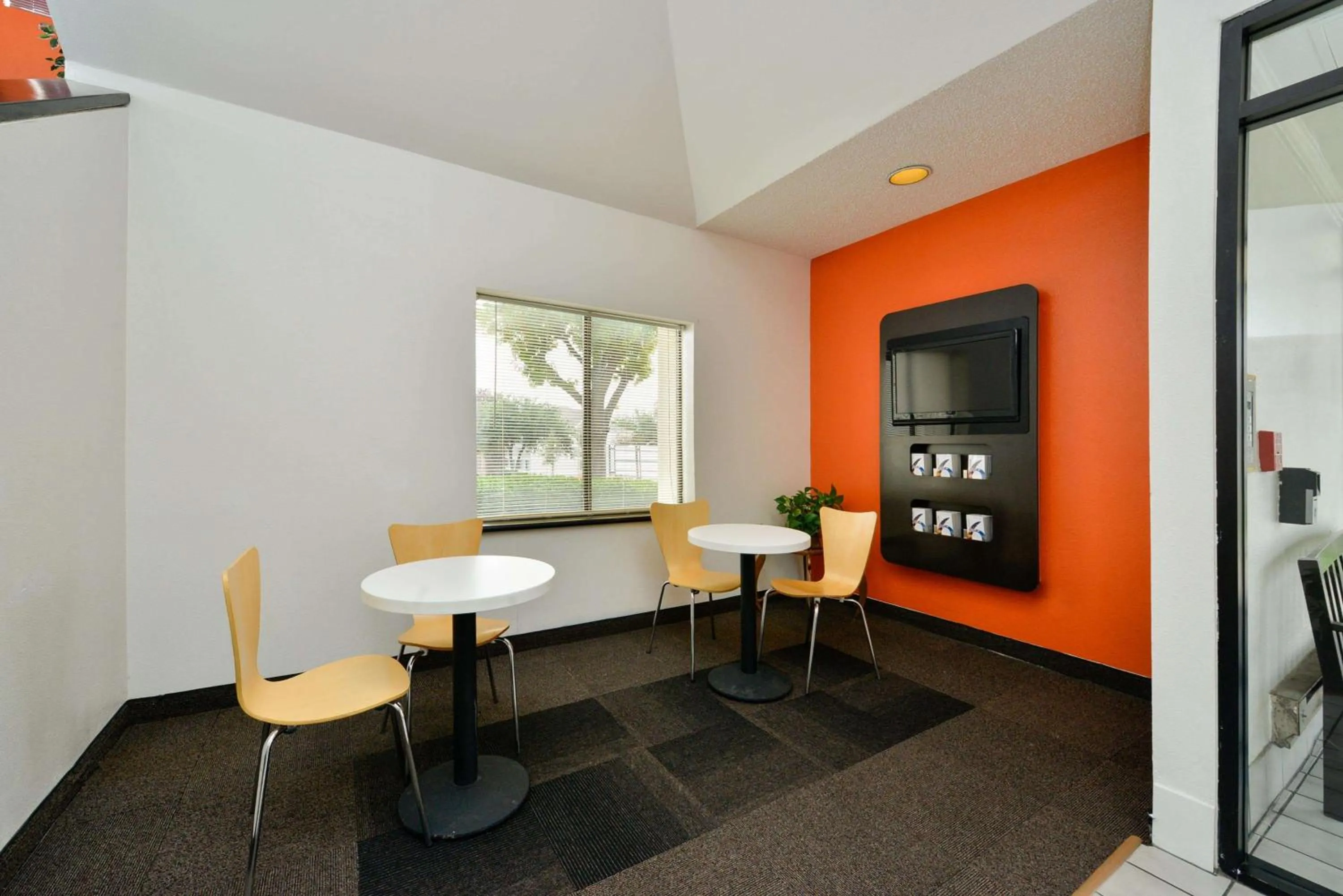 Lobby or reception in Motel 6-Plano, TX - West - Frisco