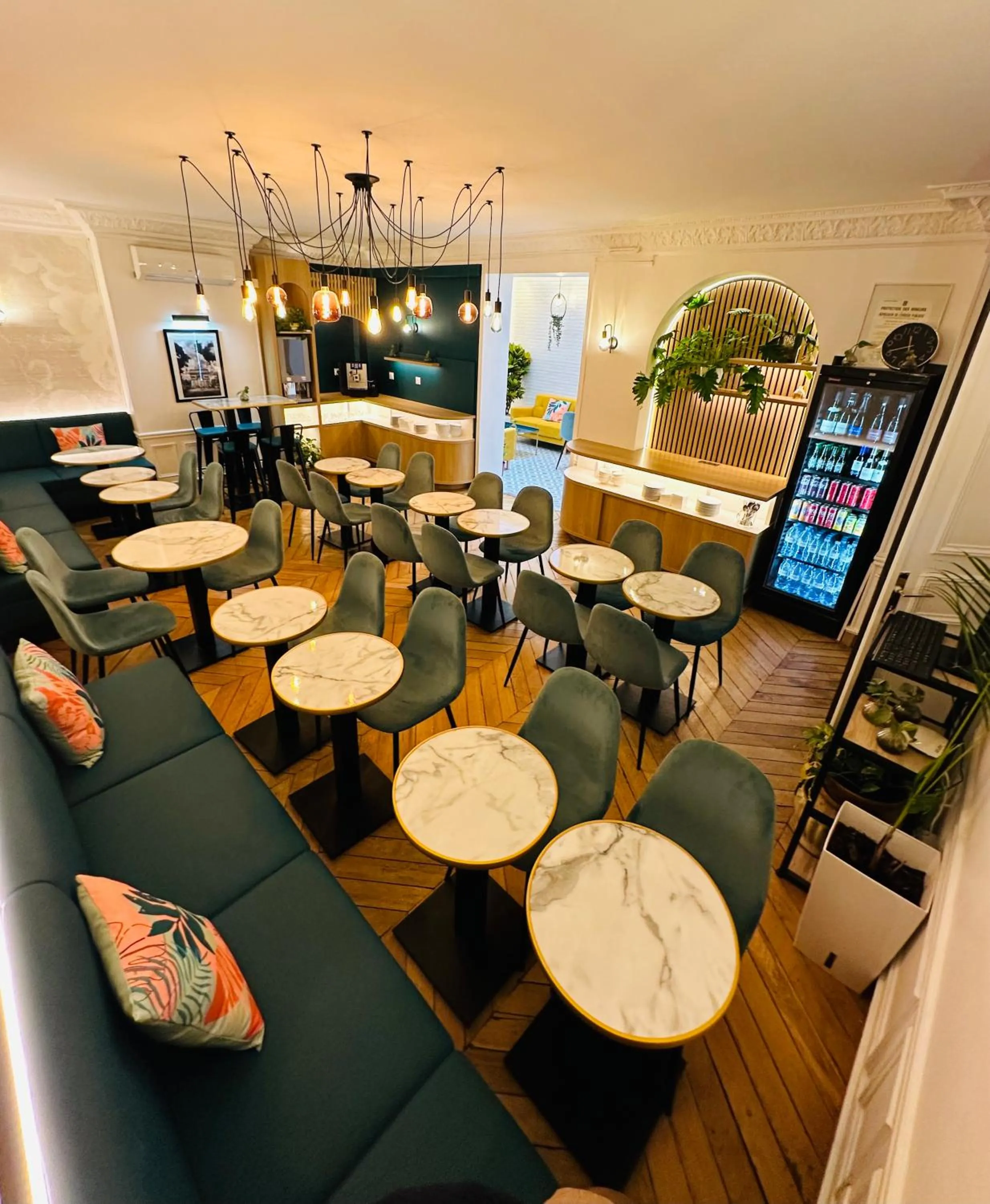 Living room in Hôtel Océanic - Grands Magasins