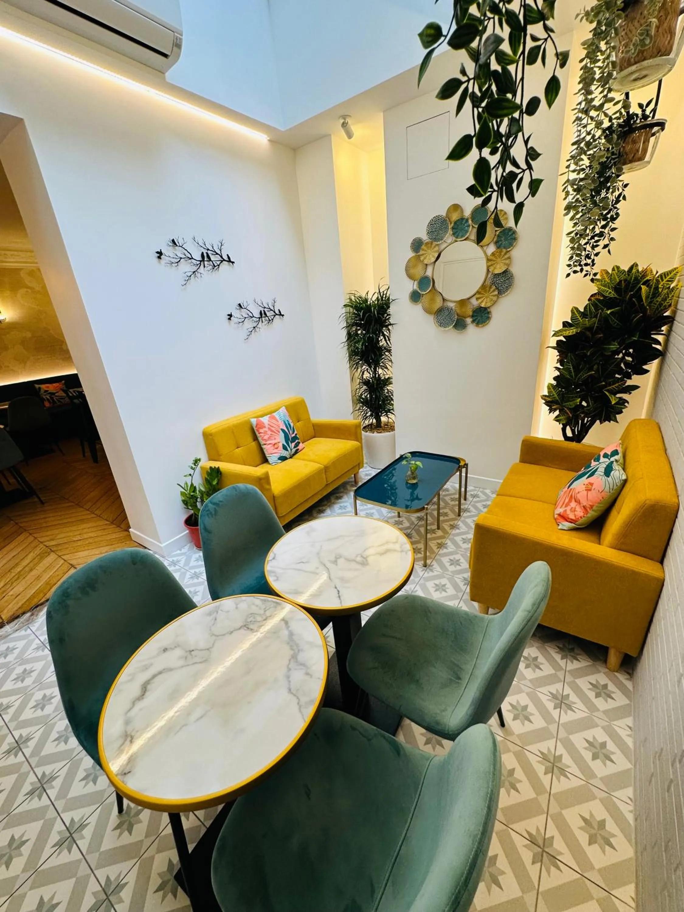 Living room in Hôtel Océanic - Grands Magasins