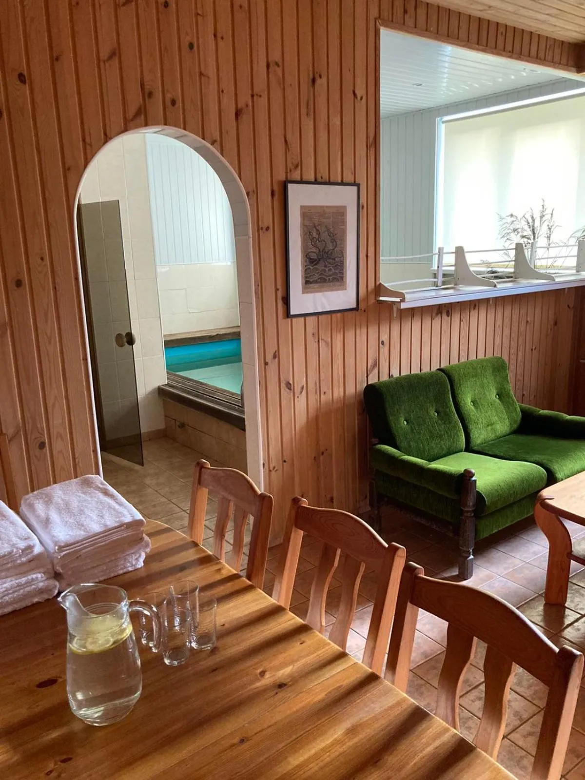 Swimming pool in Laine guesthouse