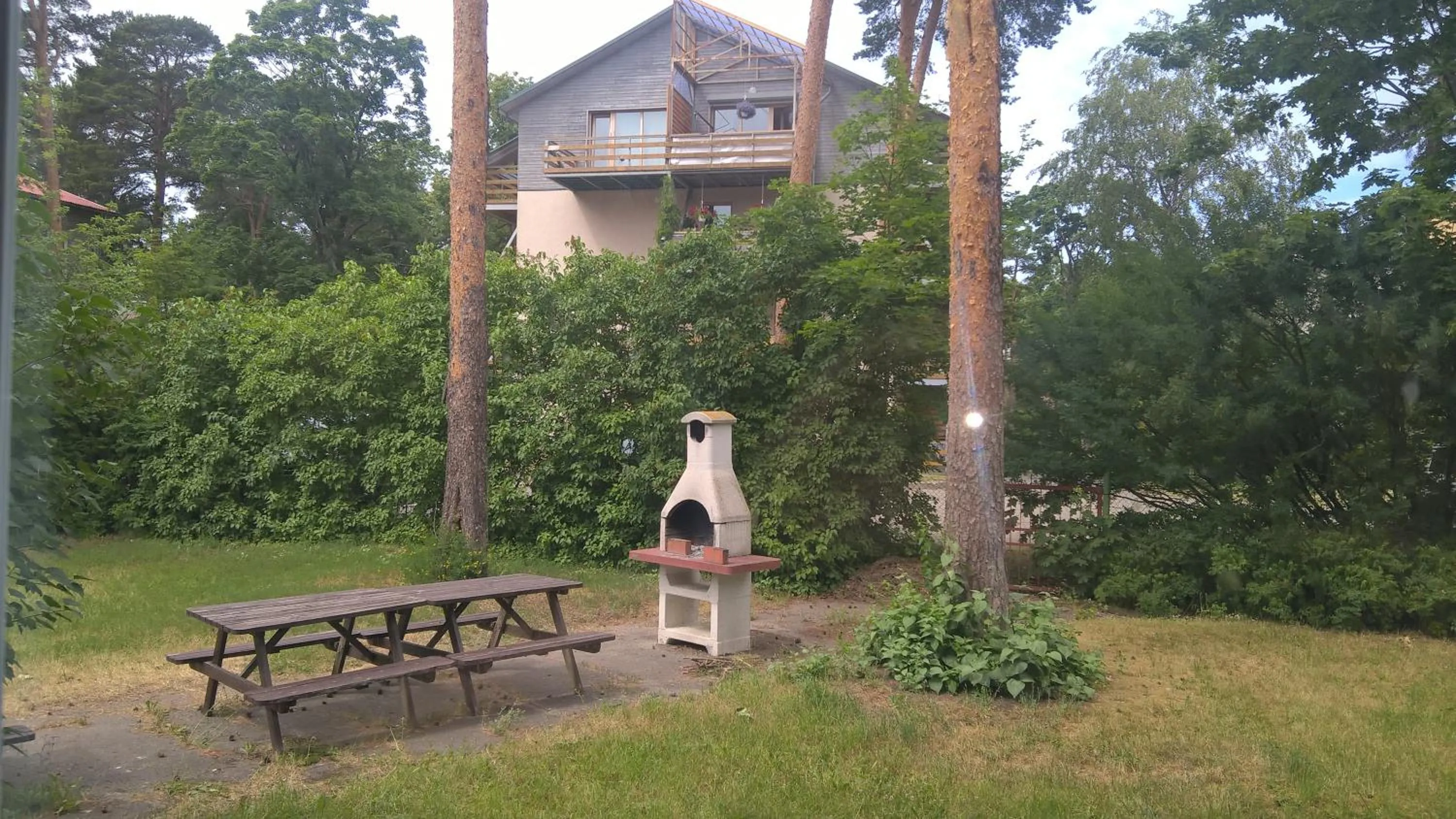 BBQ facilities in Laine guesthouse