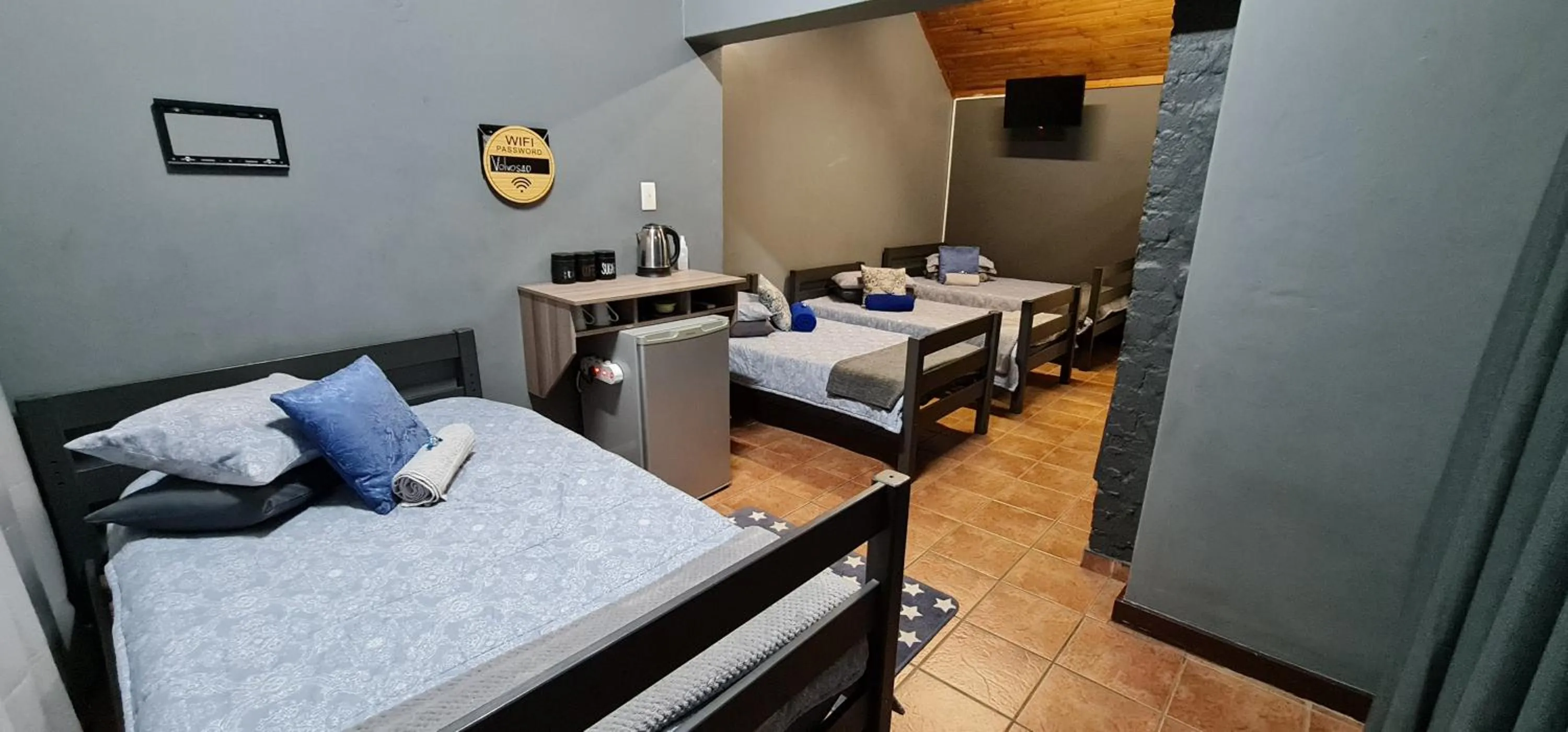 Bedroom in Sleepover @194