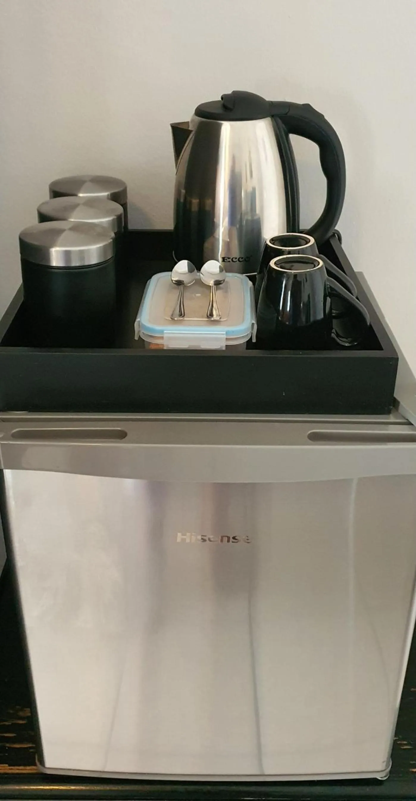 Coffee/tea facilities in Sleepover @194