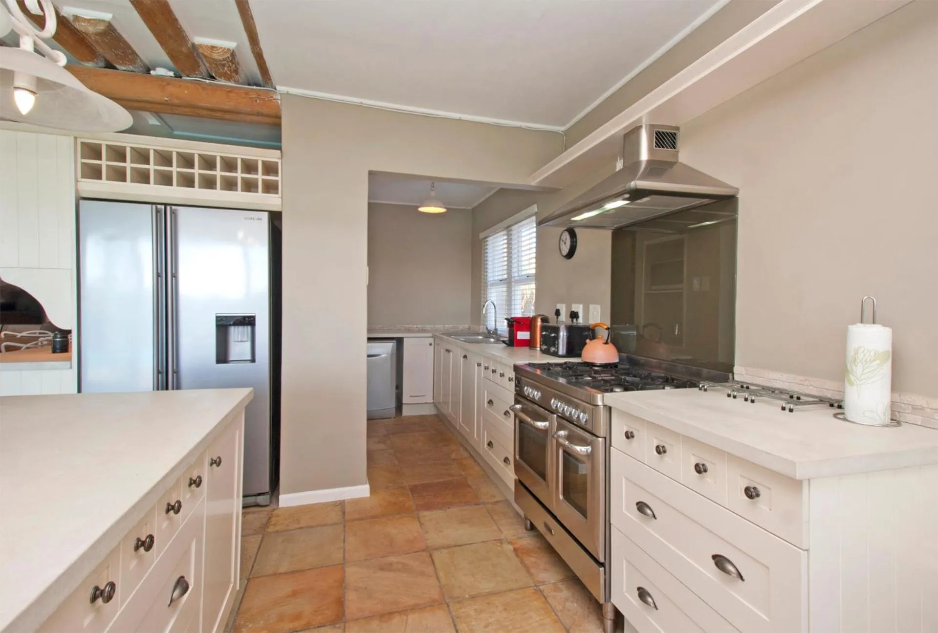dishwasher in Fin Whale Beach House