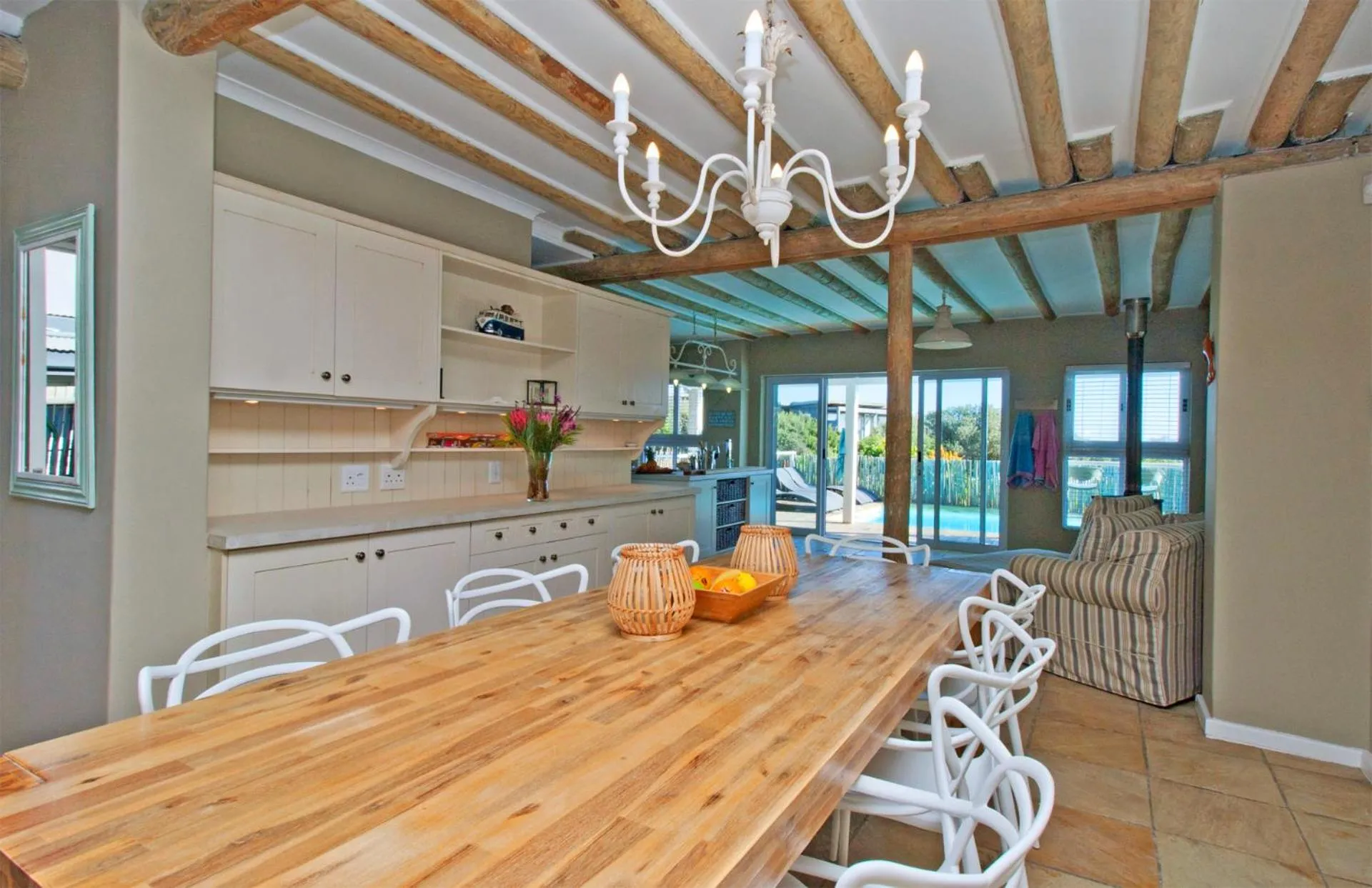 Dining area in Fin Whale Beach House