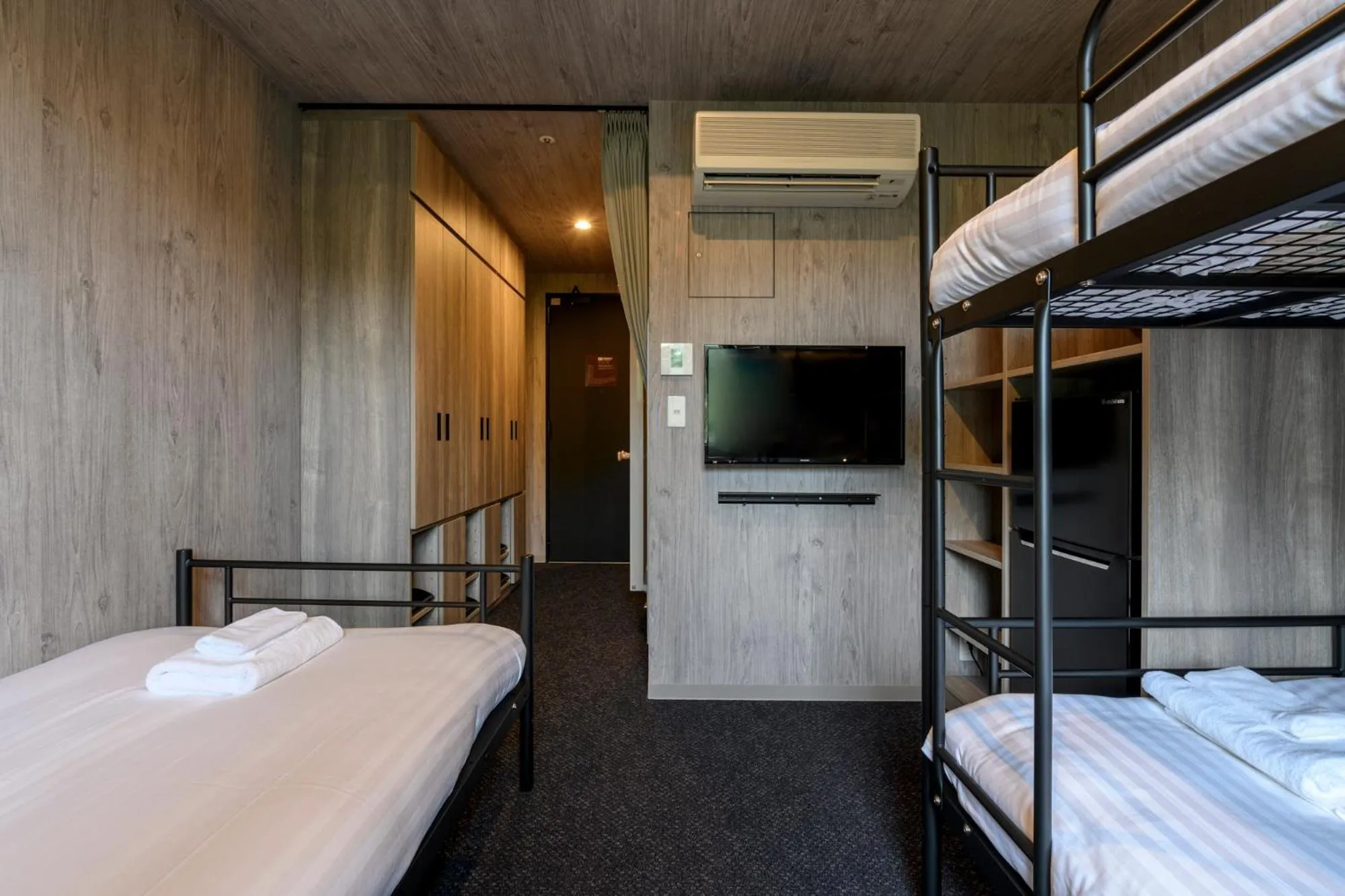 Photo of the whole room, Bed in Midtown Niseko