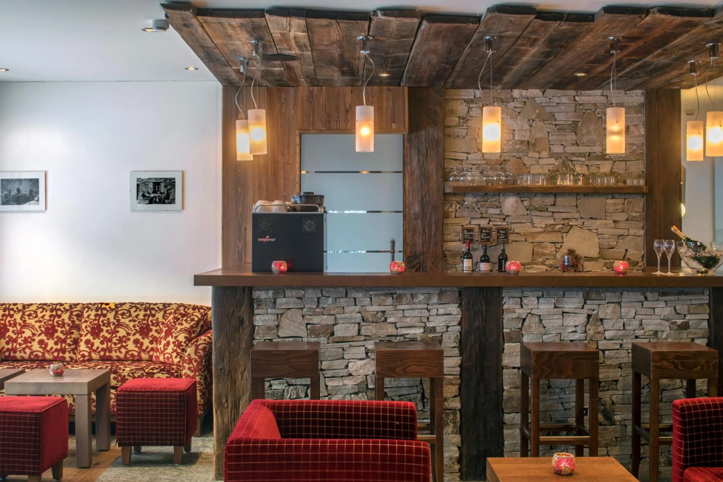 Lounge or bar in Hotel Phoenix