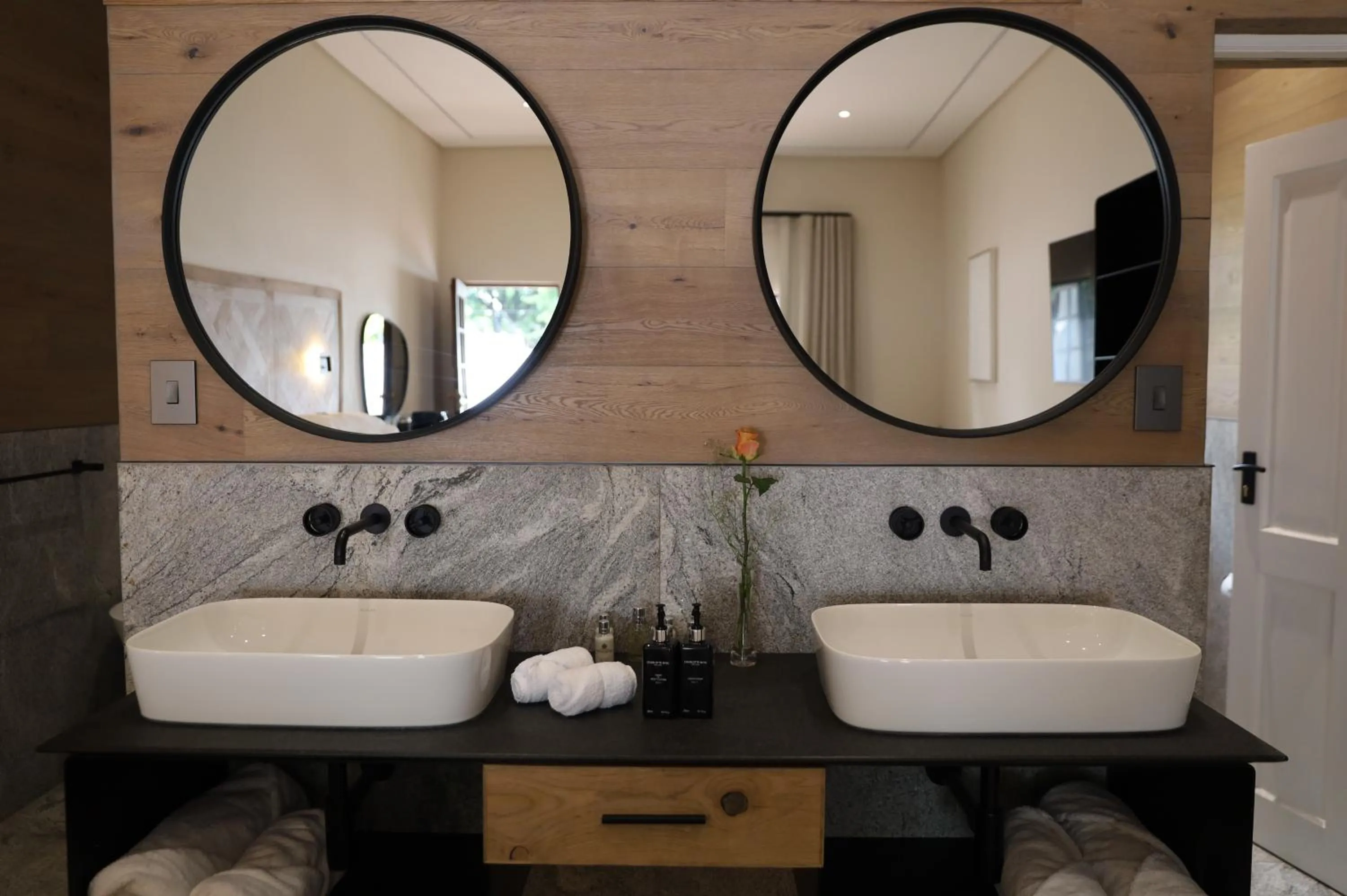 Bathroom in The Giglio Boutique Hotel at Zevenster