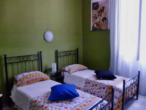 Hotel Giamaica for Girls & Ladies Only