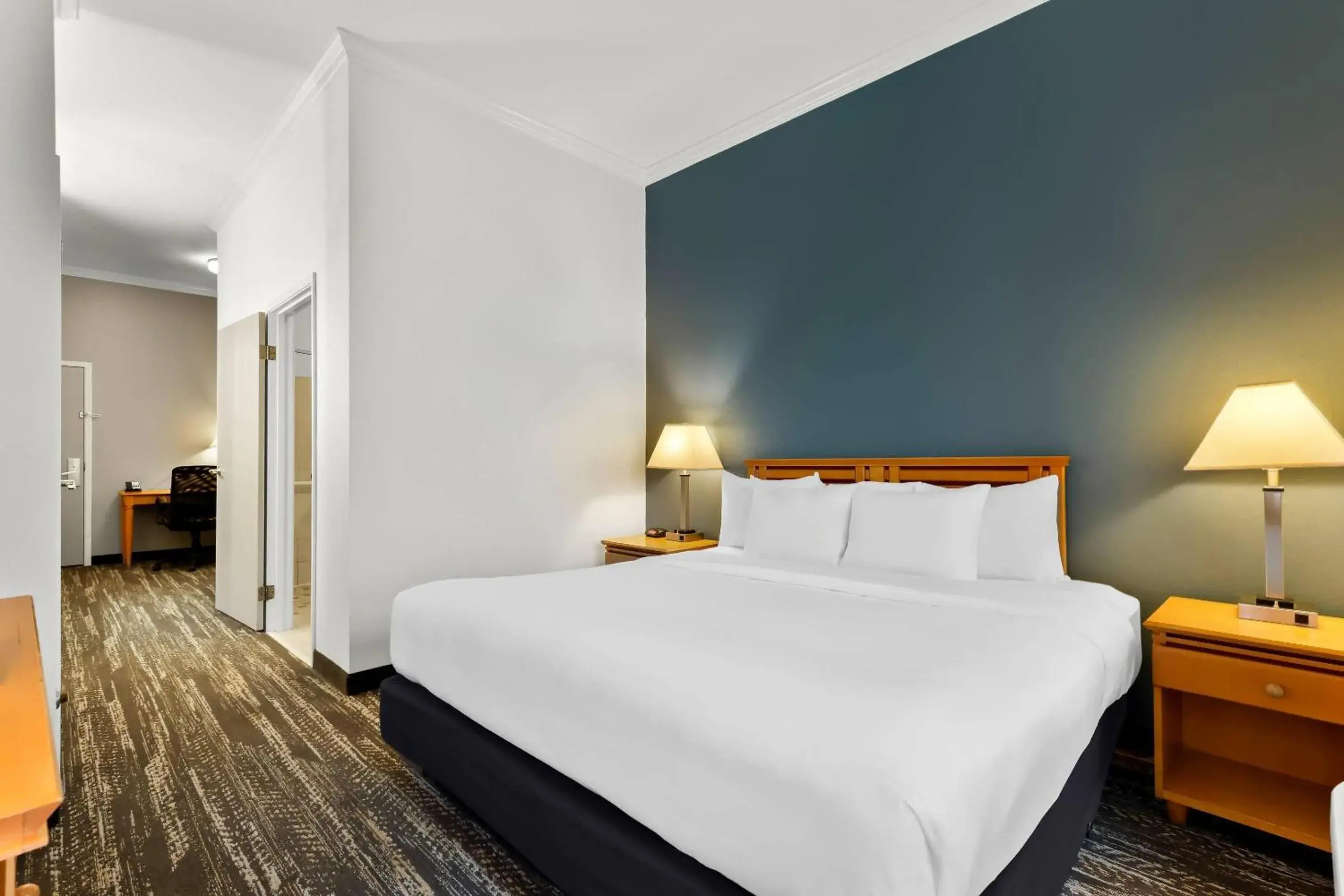 Bedroom, Bed in Clarion Suites Anchorage Downtown Bedroom, Bed in Clarion Suites Anchorage Downtown