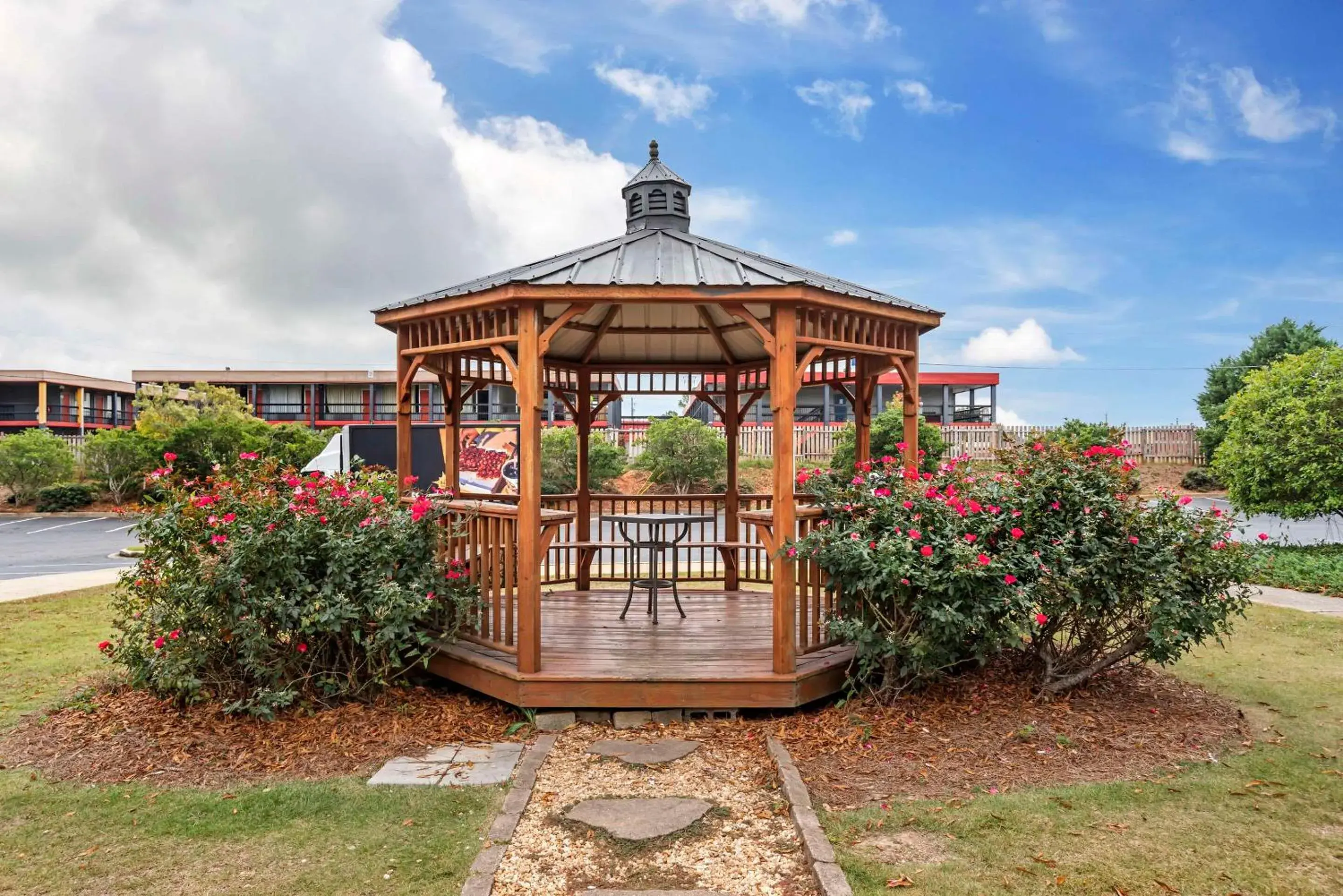 Property building in Comfort Inn Opelika - Auburn Property building in Comfort Inn Opelika - Auburn