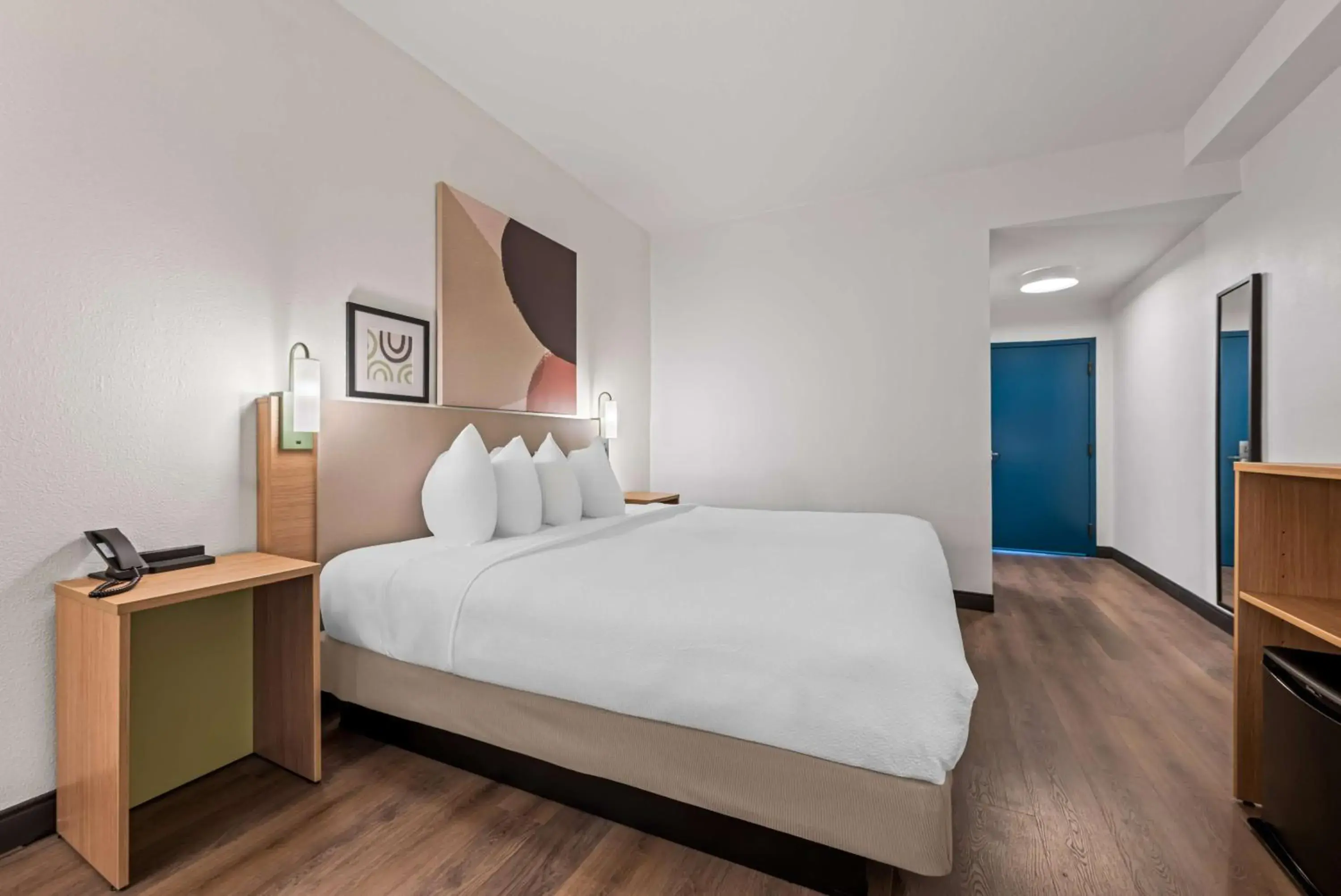 Bed in Spark by Hilton Tuscaloosa University Bed in Spark by Hilton Tuscaloosa University