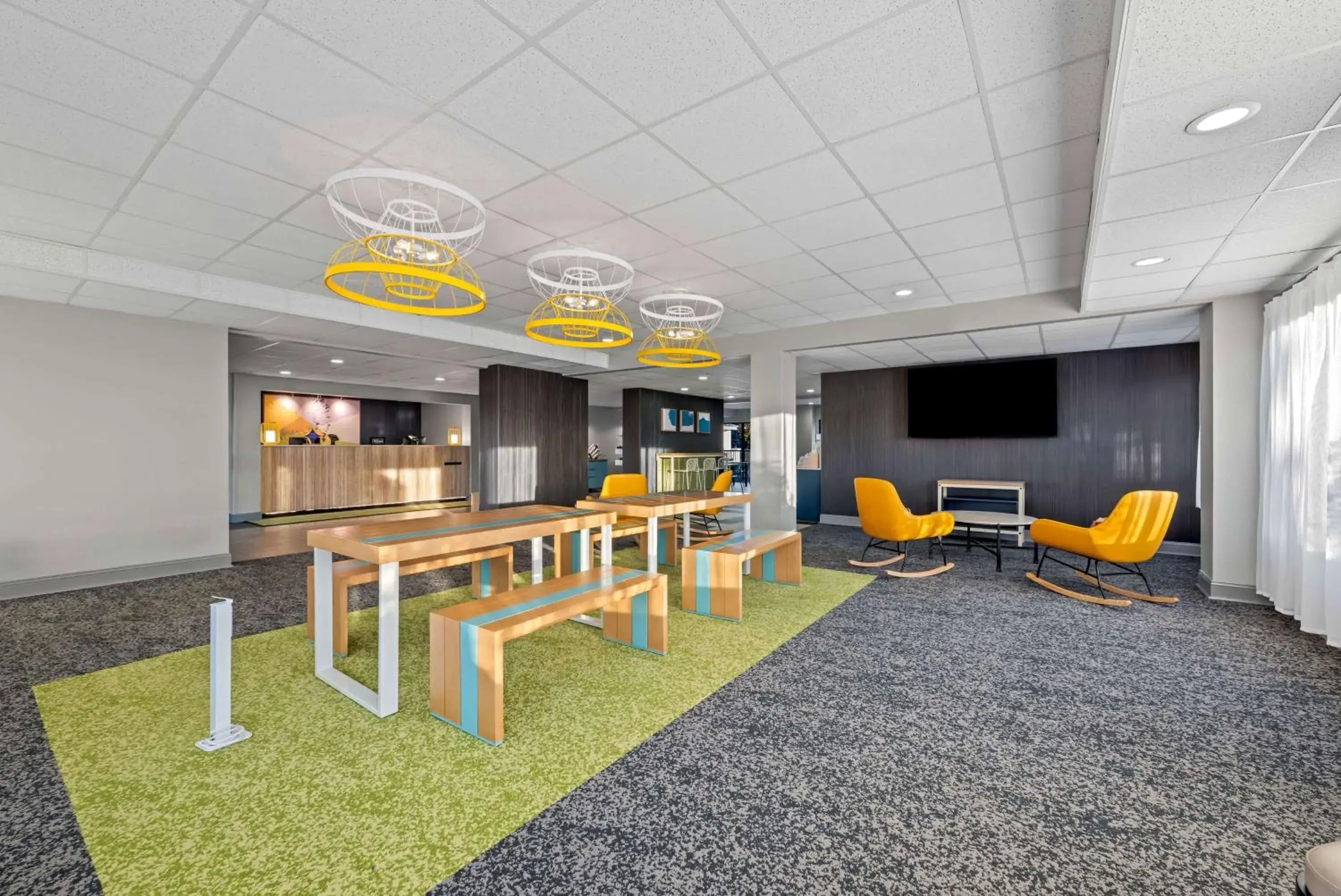 Lobby or reception in Spark by Hilton Tuscaloosa University Lobby or reception in Spark by Hilton Tuscaloosa University