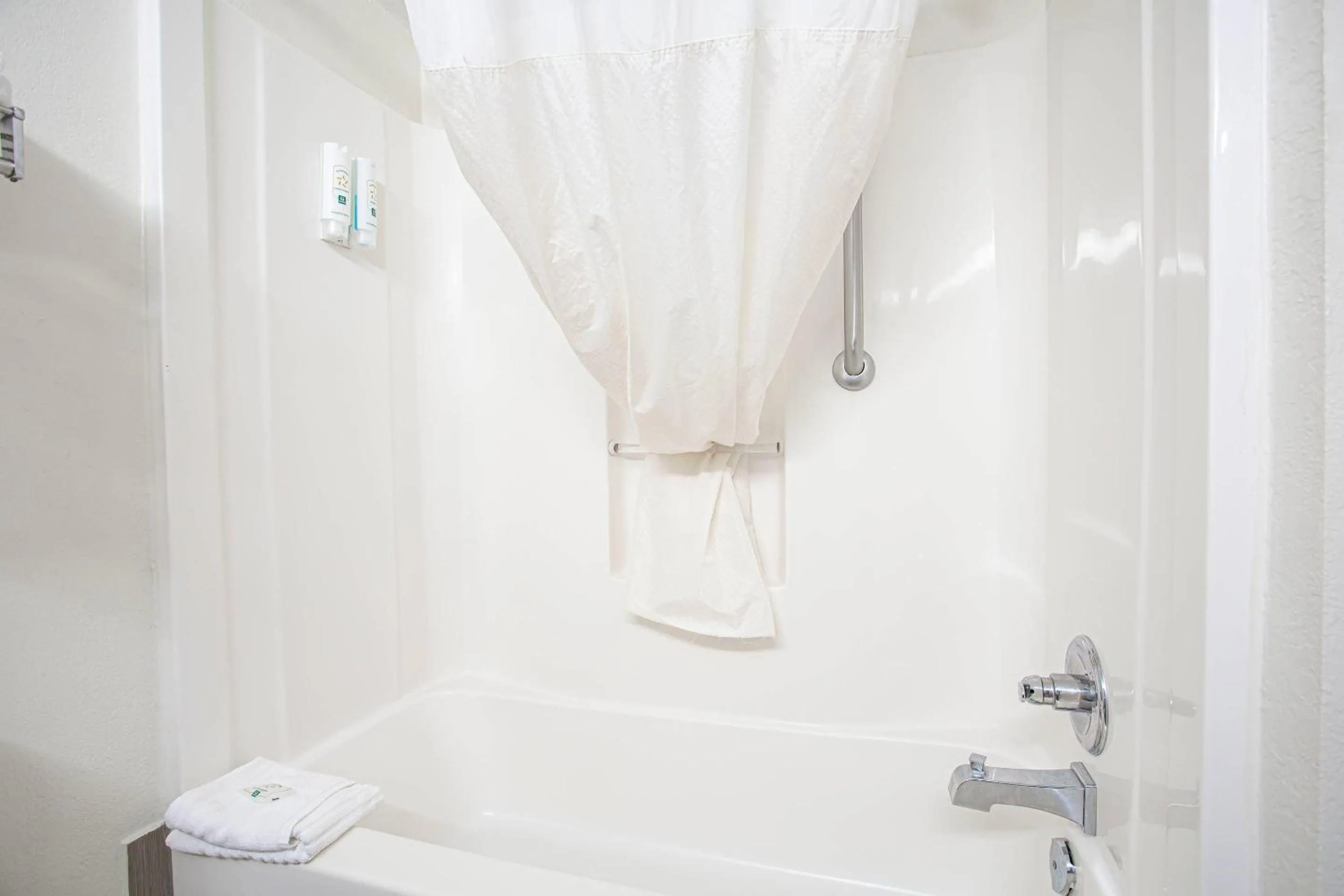 Bedroom in Quality Inn Prattville I-65