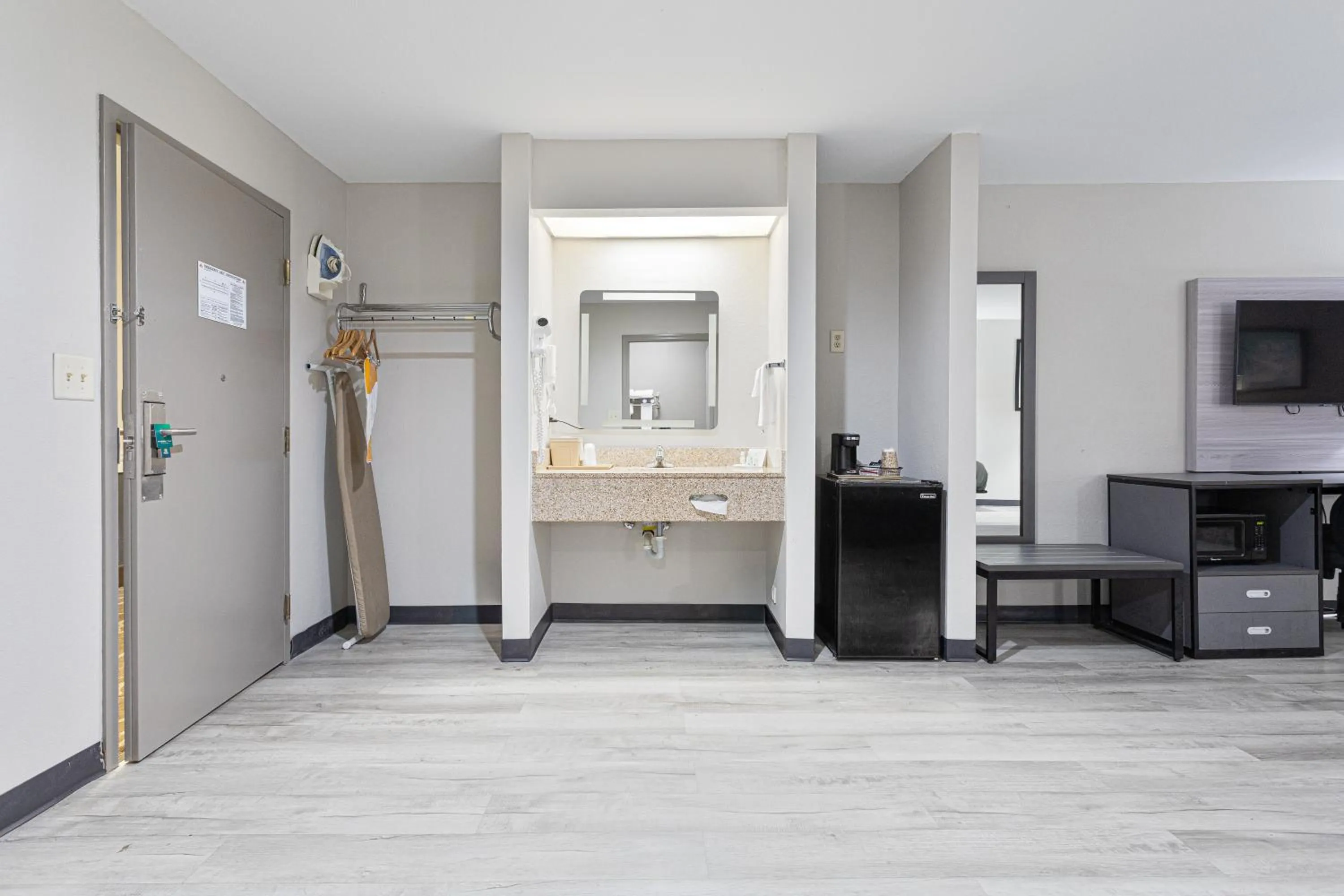 Quality Inn Edmund Pettus Bridge area