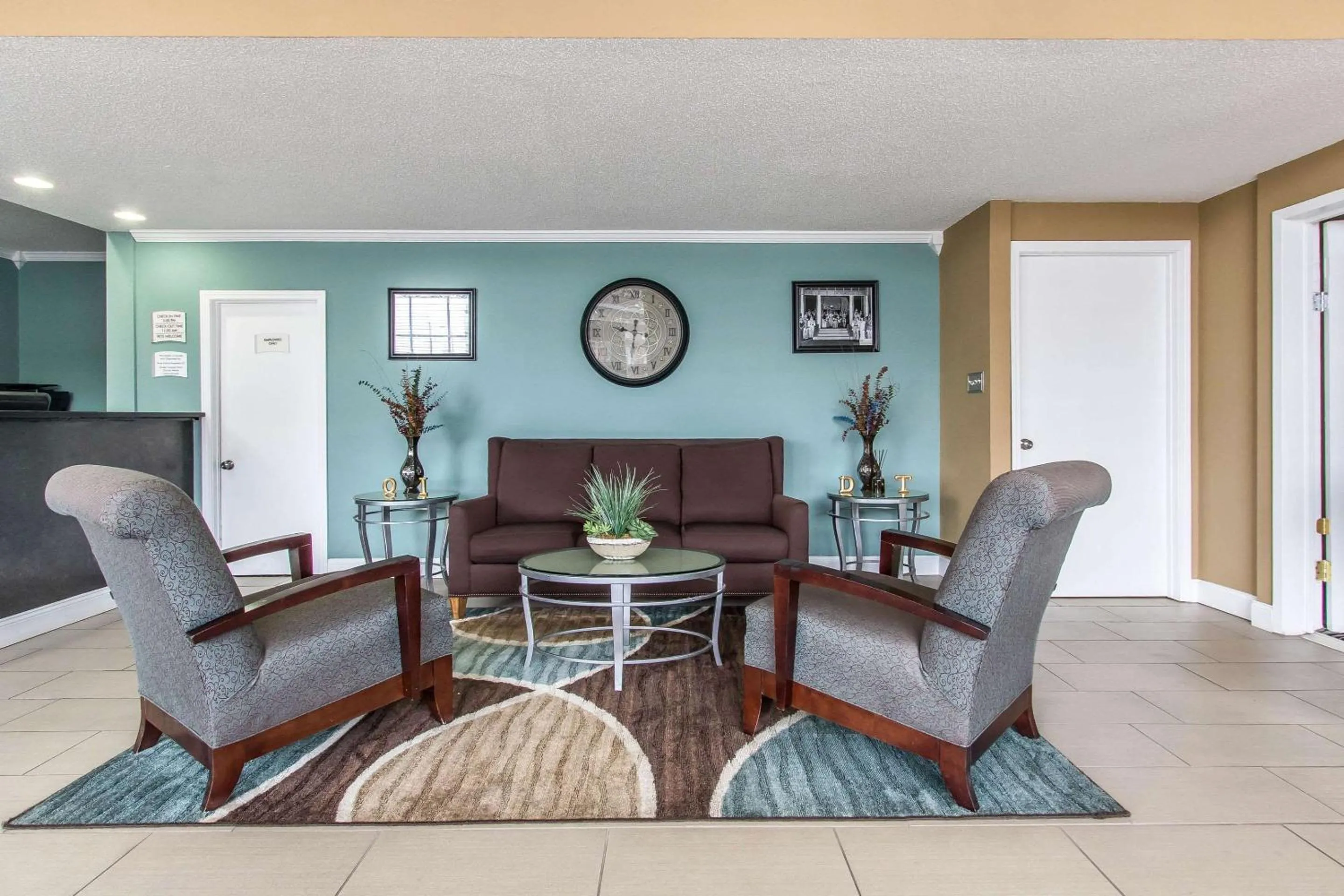 Lobby or reception in Quality Inn Downtown Historic District