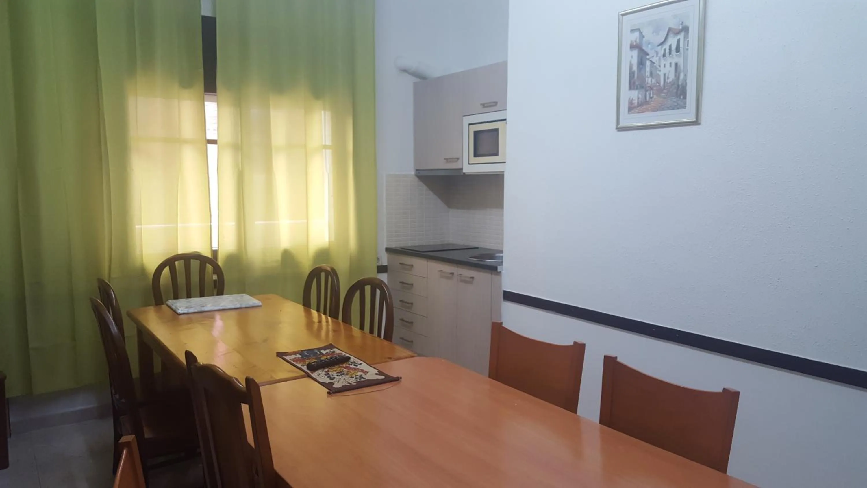 Living room in Hostel Penedes