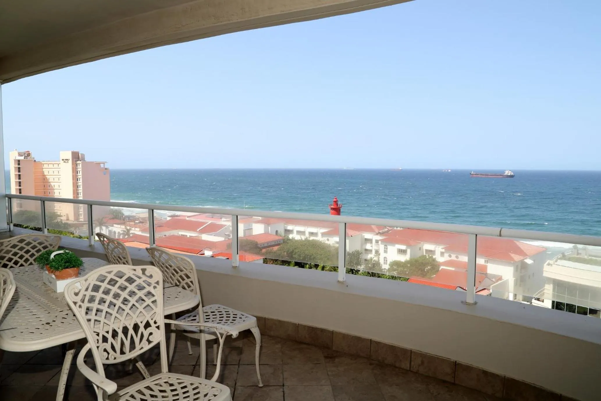 603 Oyster Schelles - by Stay in Umhlanga