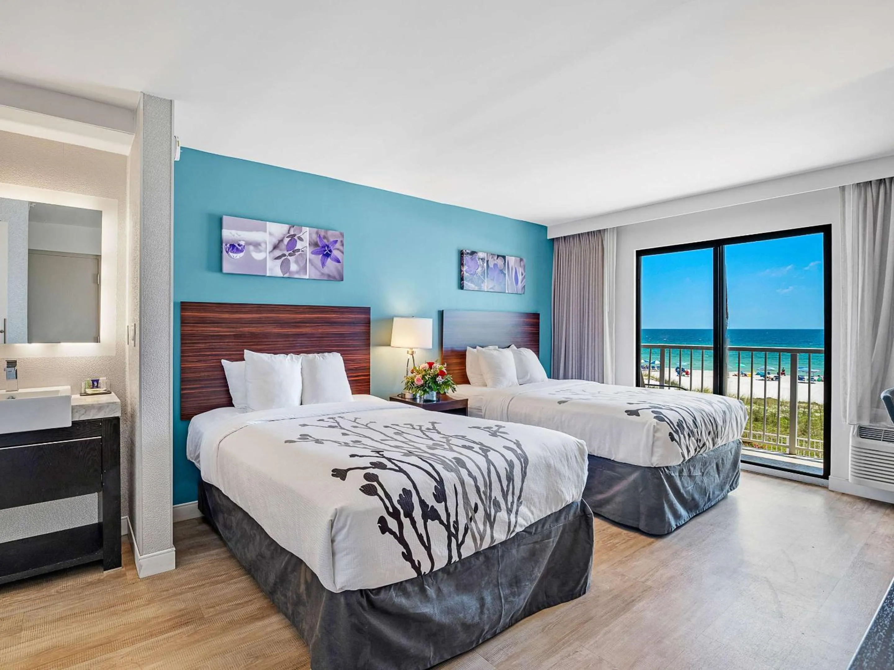 Bedroom, Bed in Sleep Inn Orange Beach