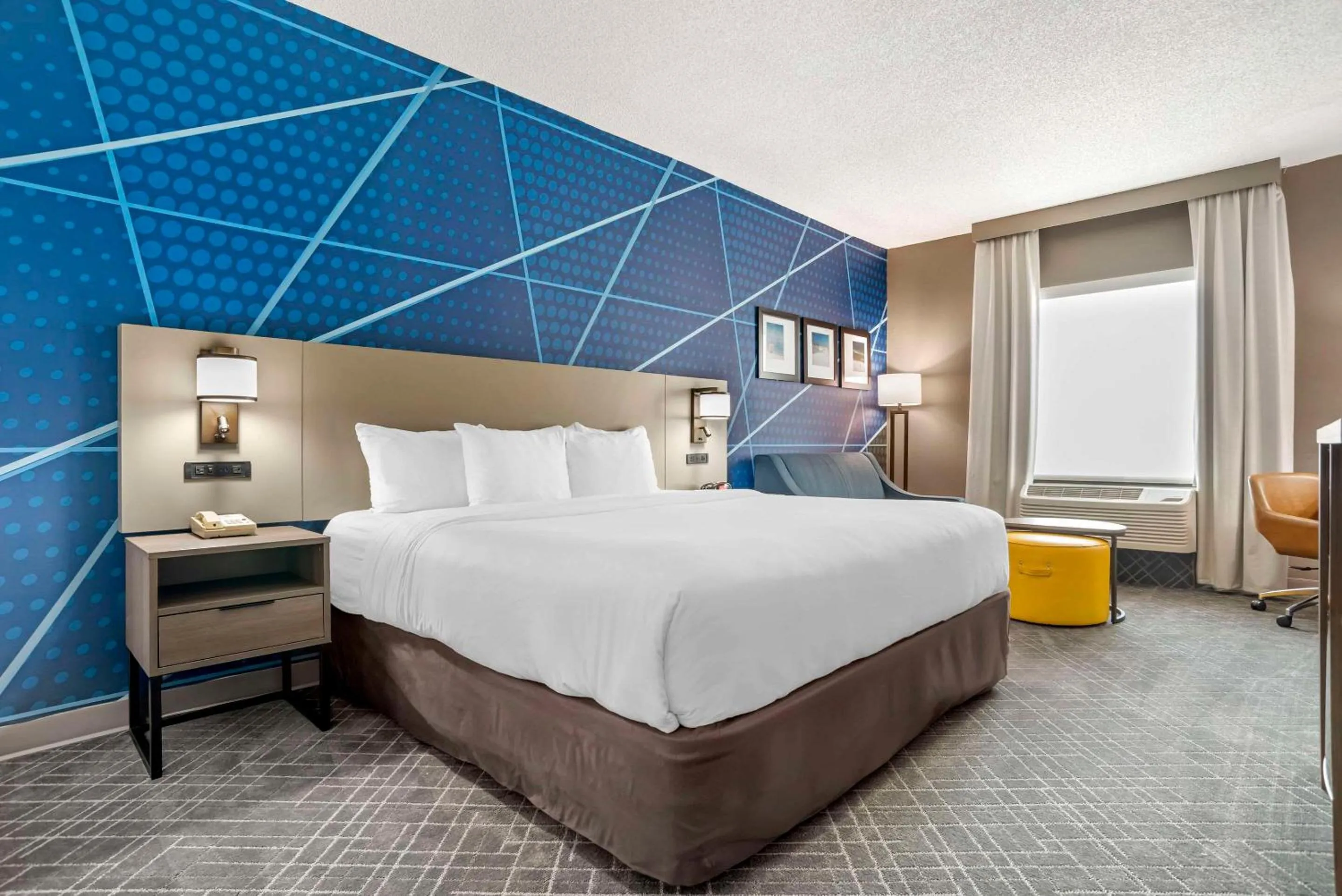 Bedroom, Bed in Comfort Inn Greenville I-65