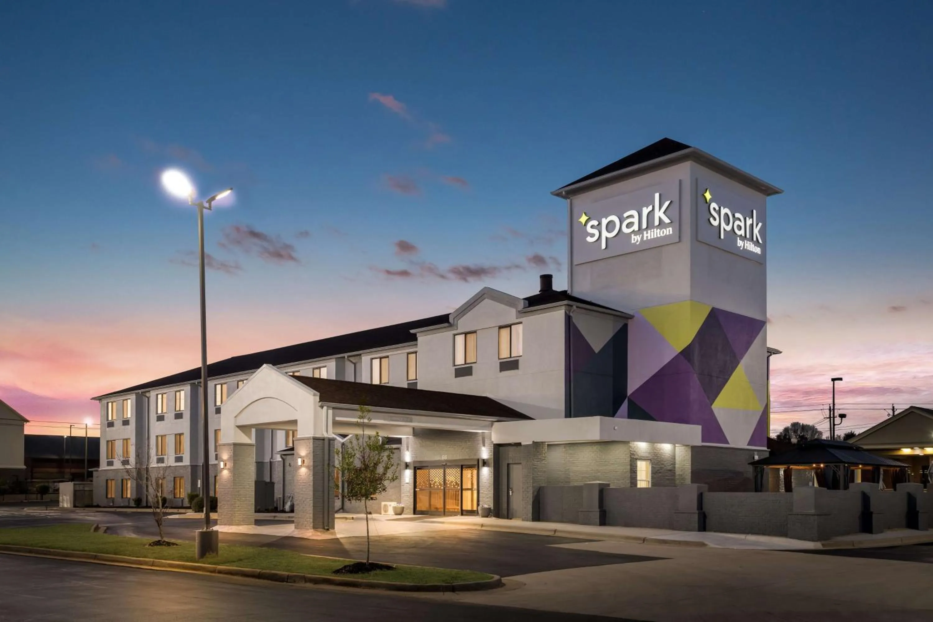 Property building in Spark by Hilton Oxford