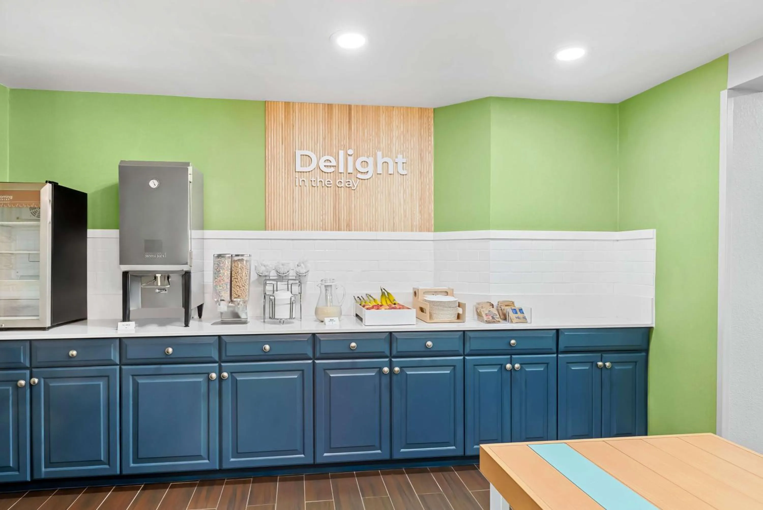 Breakfast in Spark by Hilton Oxford