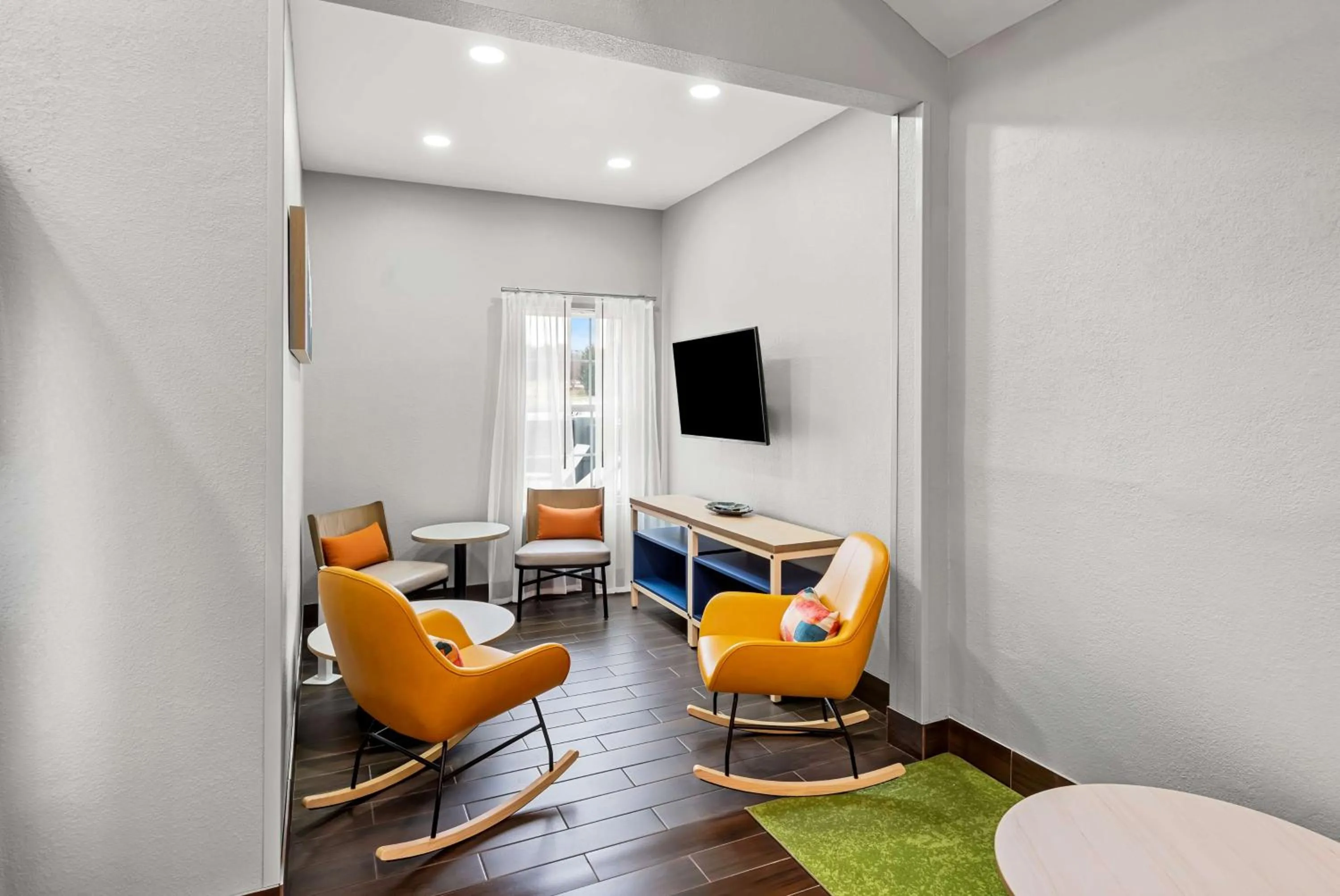 Lobby or reception in Spark by Hilton Oxford