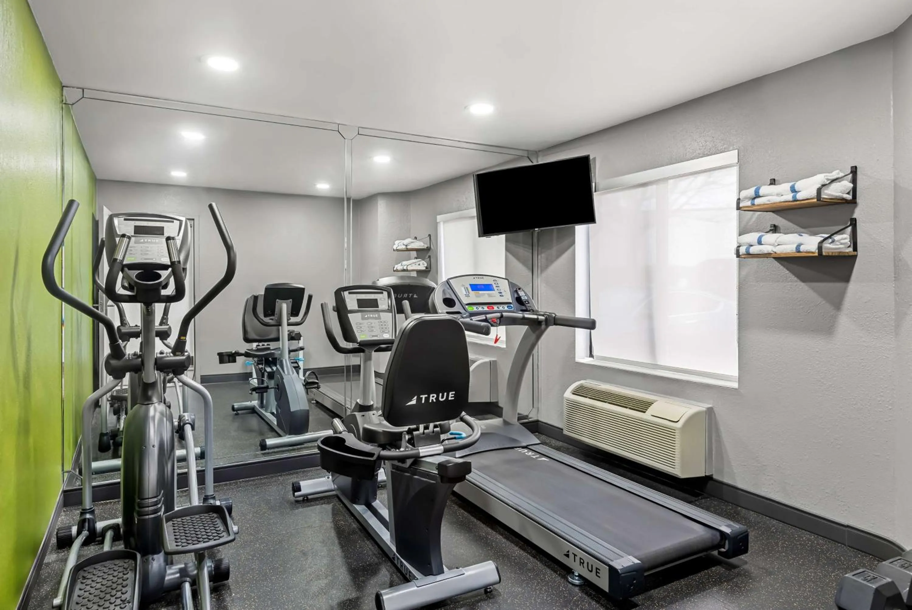 Fitness centre/facilities in Spark by Hilton Oxford