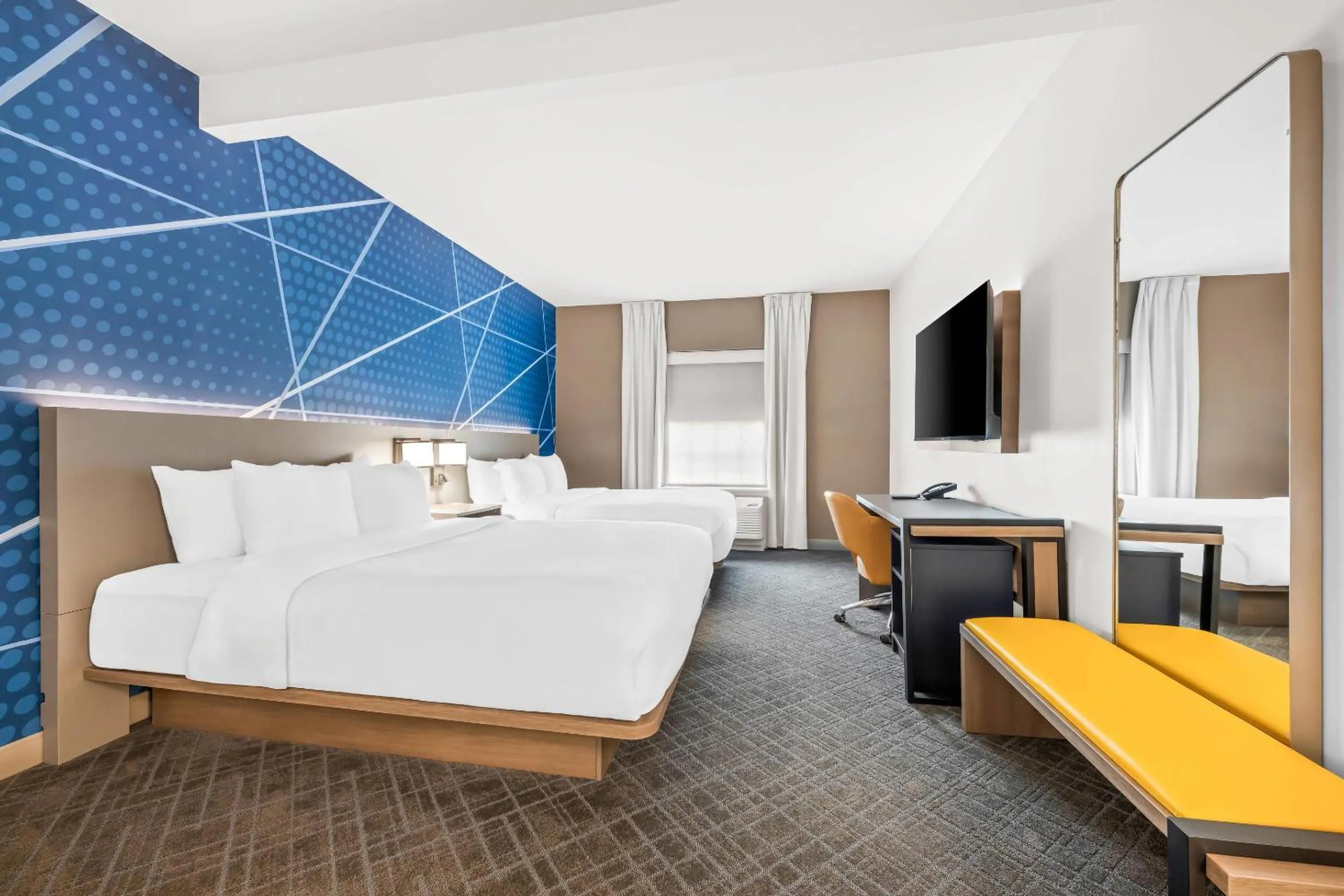 Bedroom, Bed in Comfort Inn & Suites River City Decatur