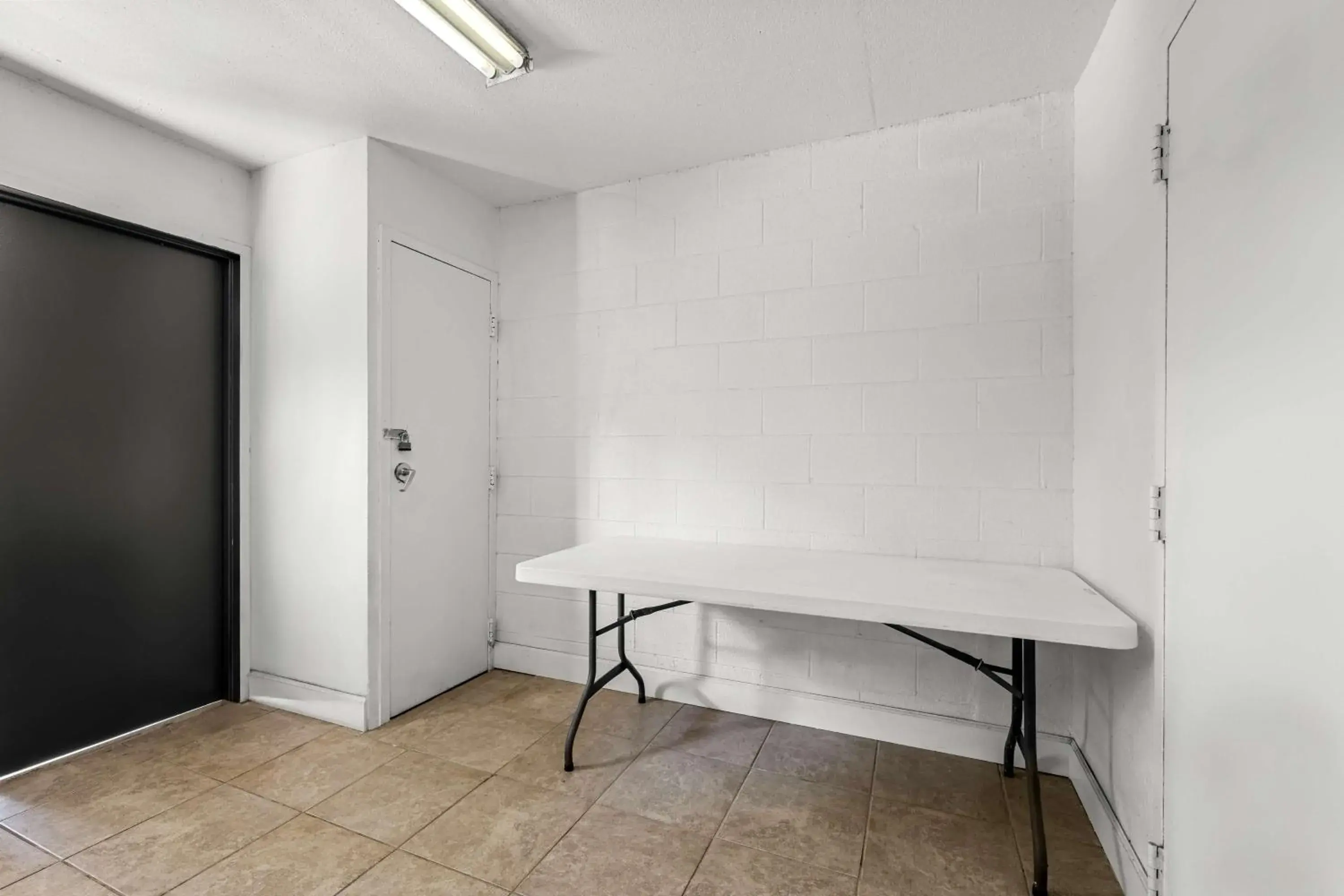 Property building in Americas Best Value Inn Hamilton Property building in Americas Best Value Inn Hamilton