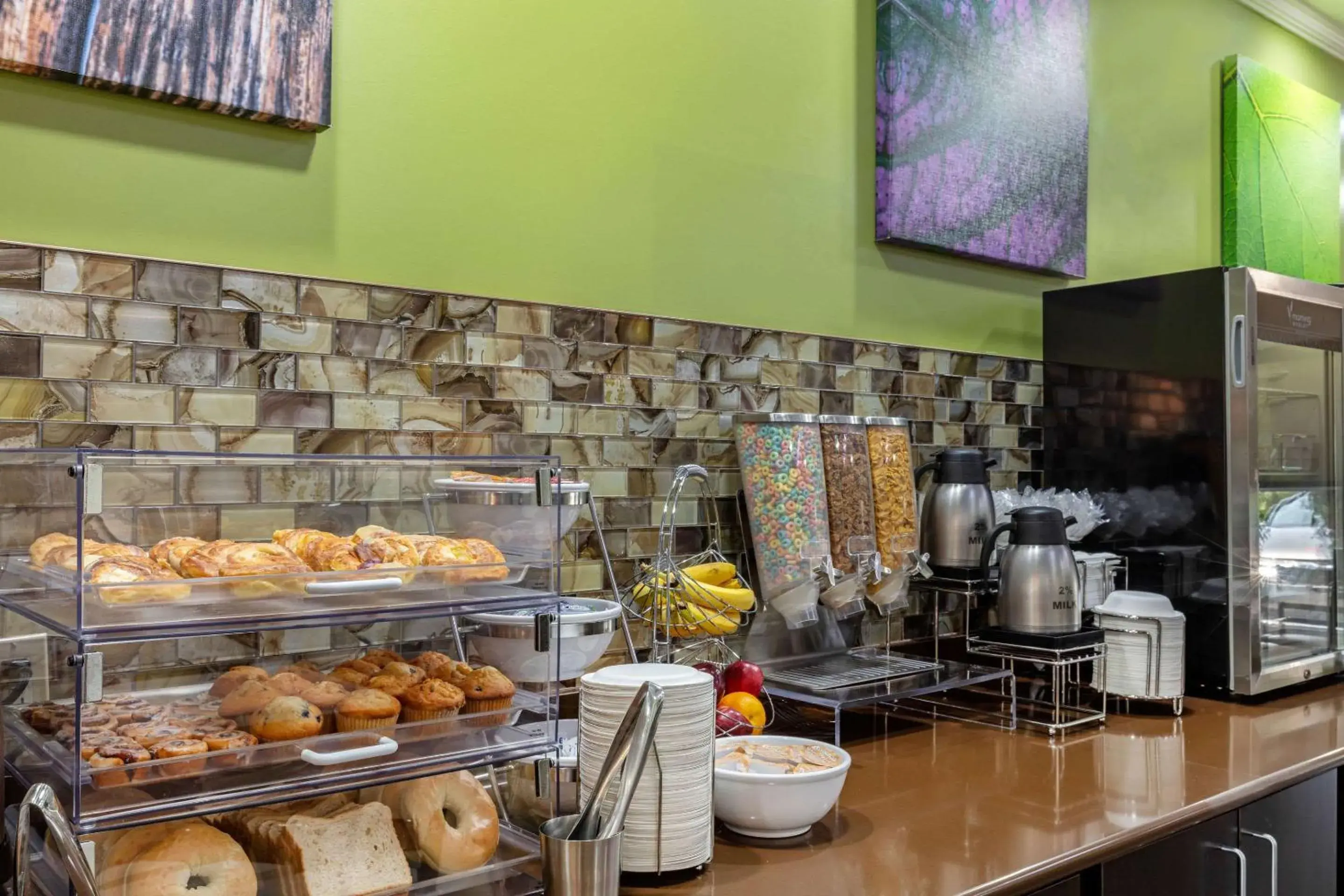 Restaurant/places to eat in Sleep Inn & Suites Millbrook - Prattville Restaurant/places to eat in Sleep Inn & Suites Millbrook - Prattville