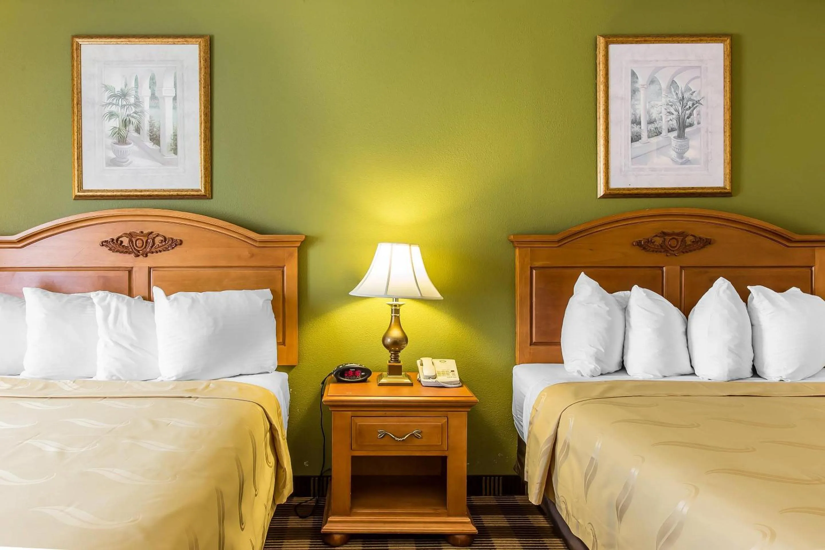 Bedroom, Bed in Quality Inn Hanceville US Hwy 31