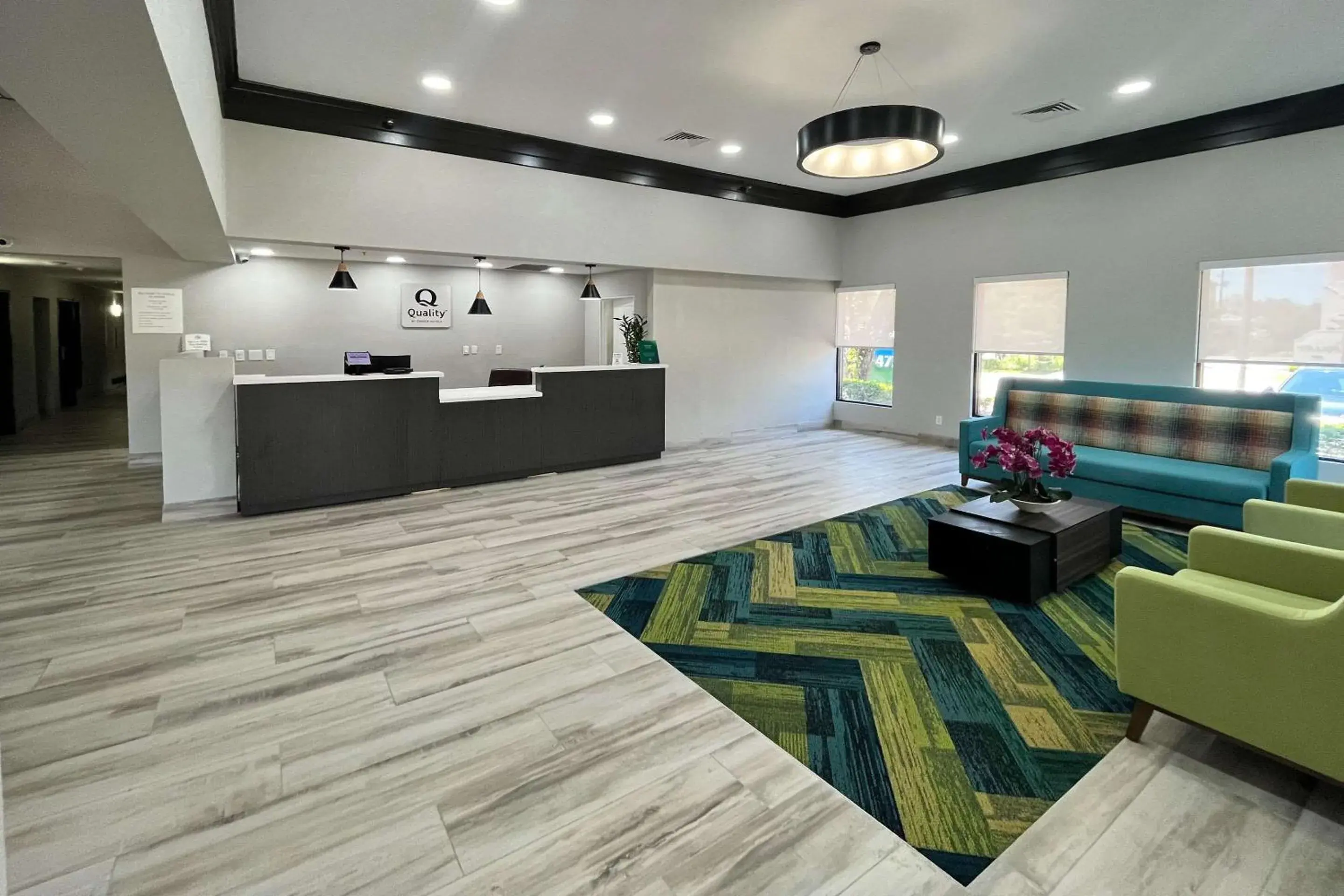 Lobby or reception in Quality Inn & Suites at Airport Blvd I-65 Lobby or reception in Quality Inn & Suites at Airport Blvd I-65