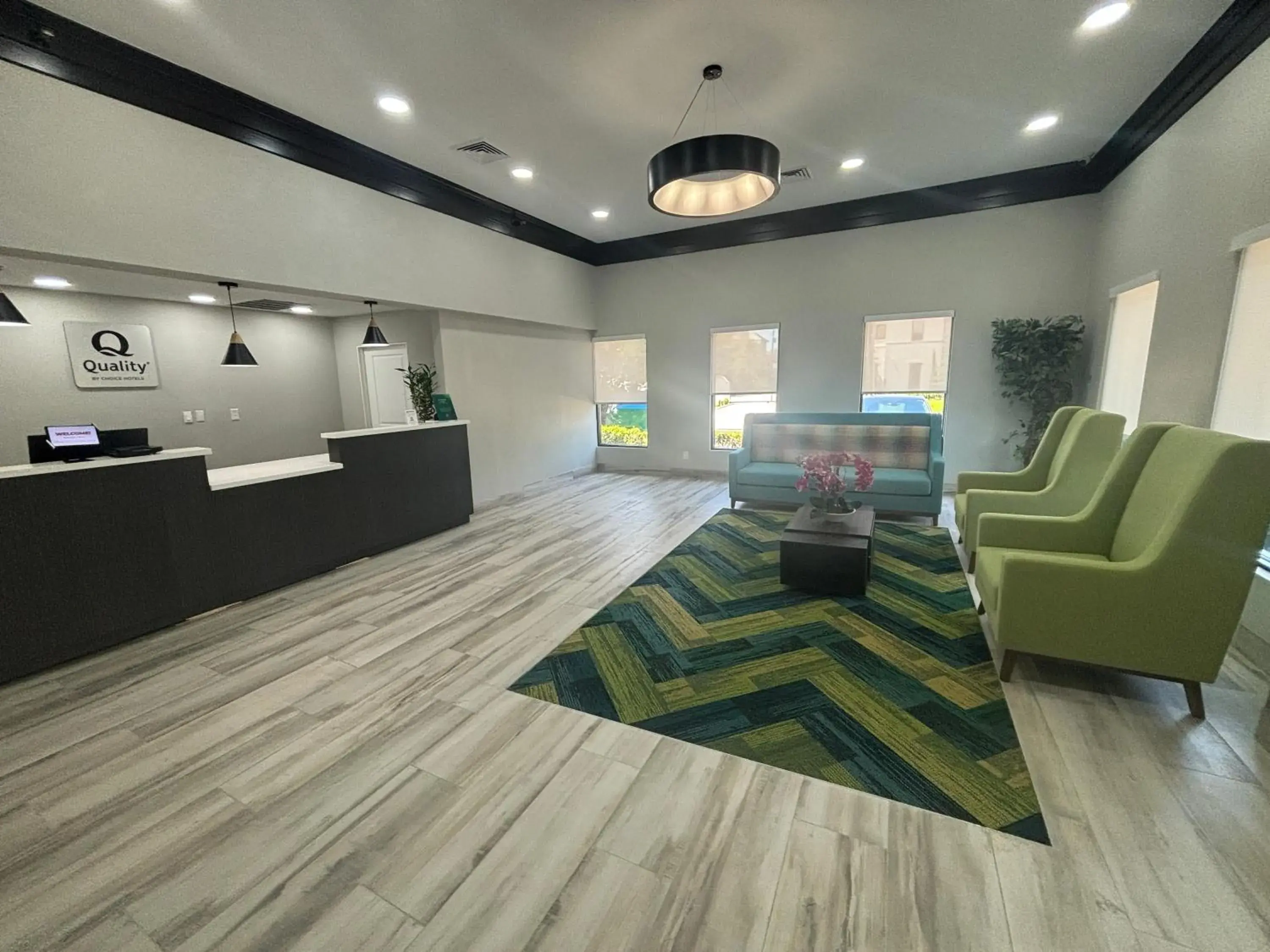 Lobby or reception in Quality Inn & Suites at Airport Blvd I-65 Lobby or reception in Quality Inn & Suites at Airport Blvd I-65