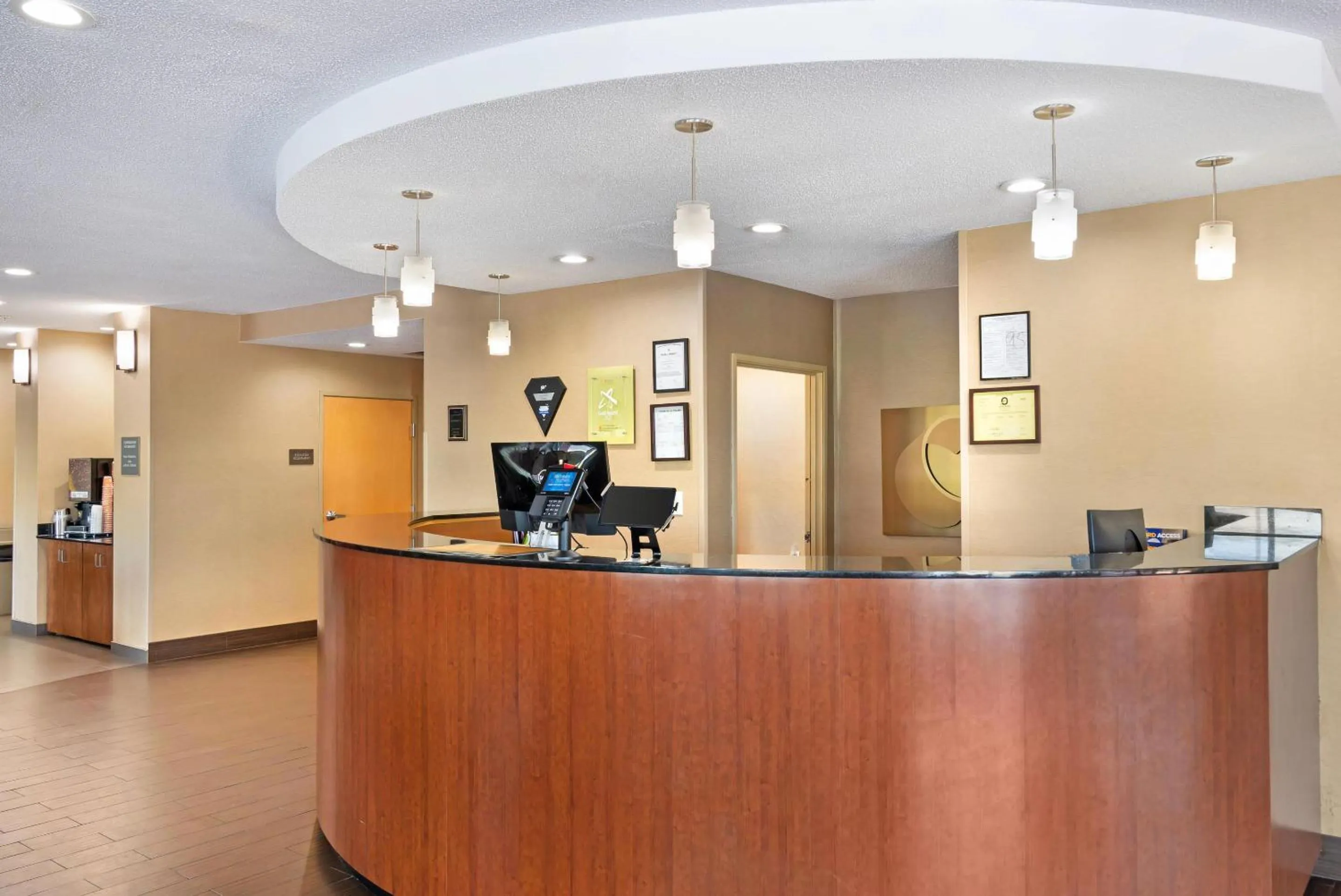 Lobby or reception in Comfort Suites Oxford I-20 exit 188
