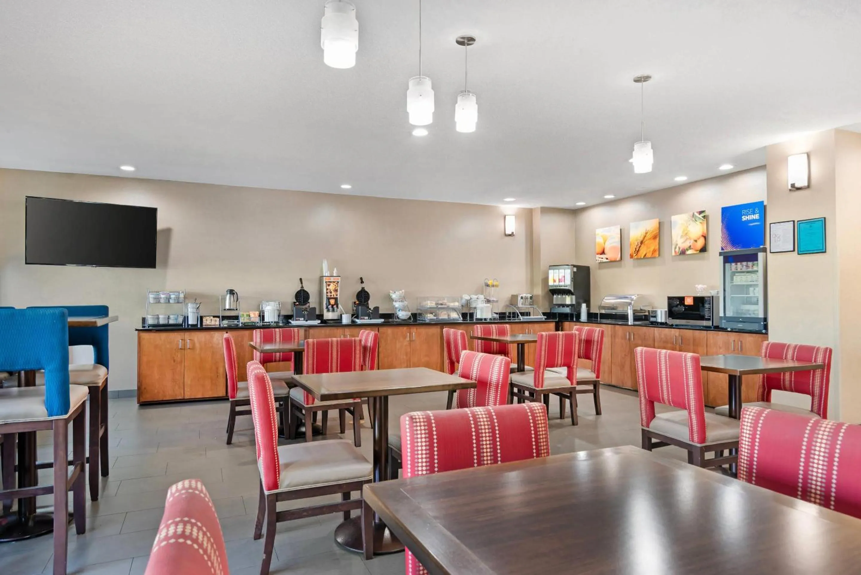 Breakfast in Comfort Suites Oxford I-20 exit 188