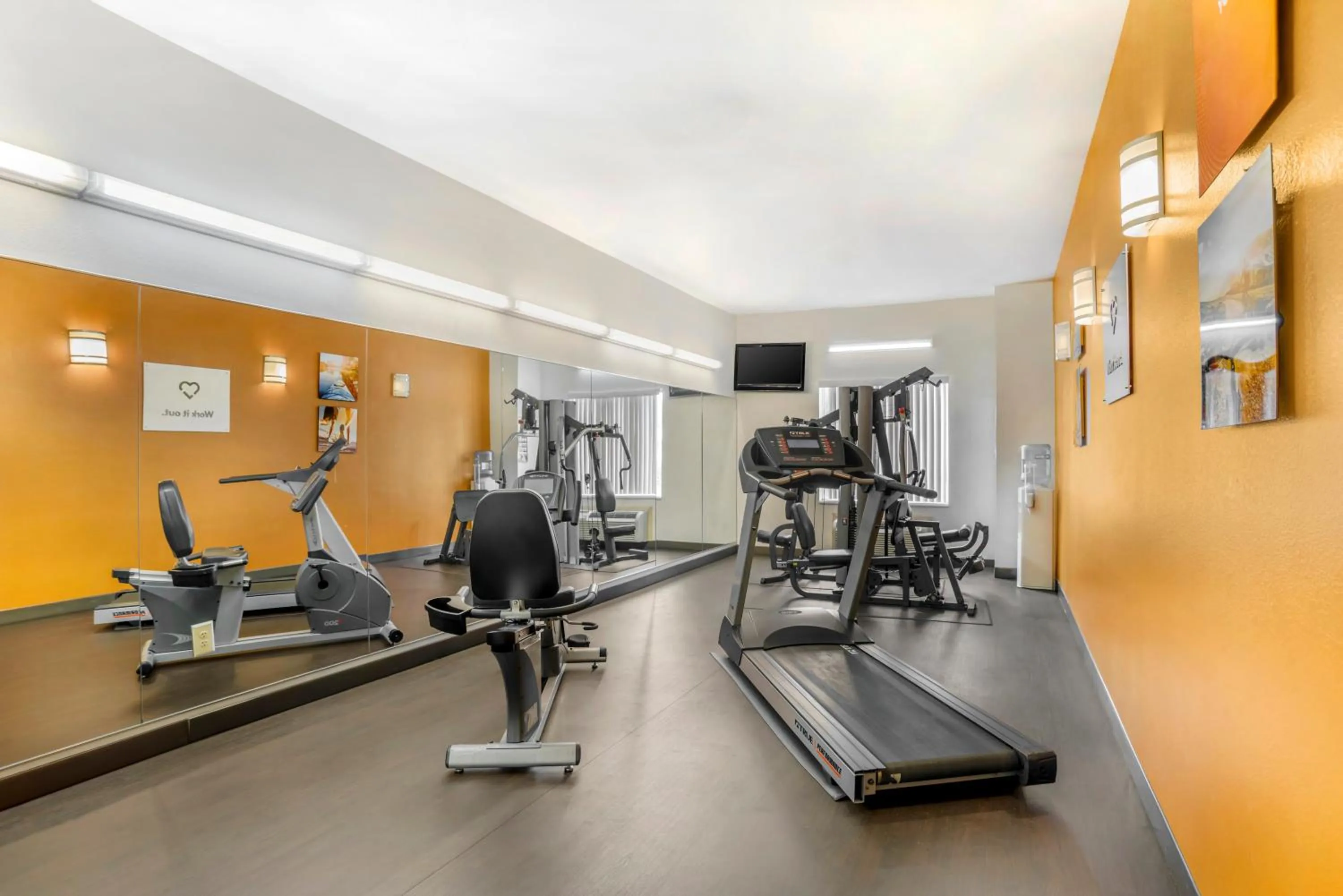 Fitness centre/facilities in Comfort Suites Montgomery East Monticello Dr