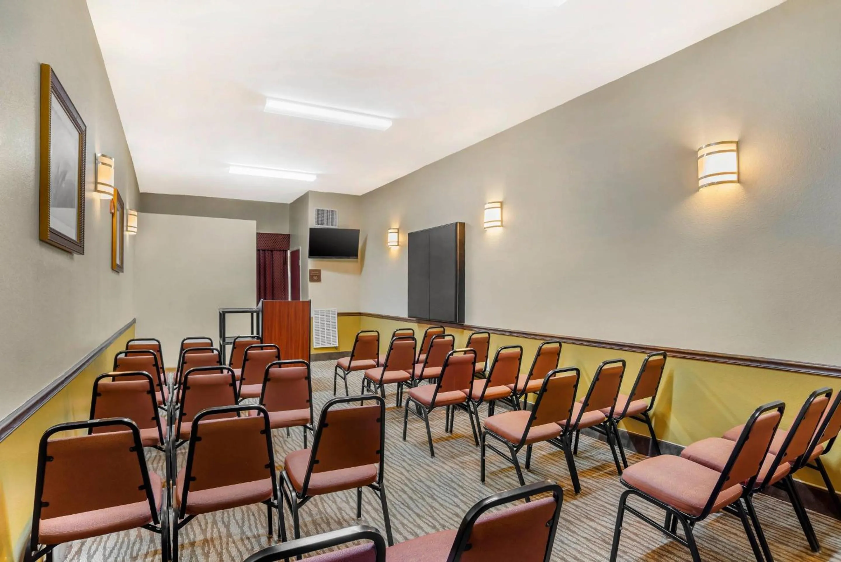 Meeting/conference room in Comfort Suites Montgomery East Monticello Dr