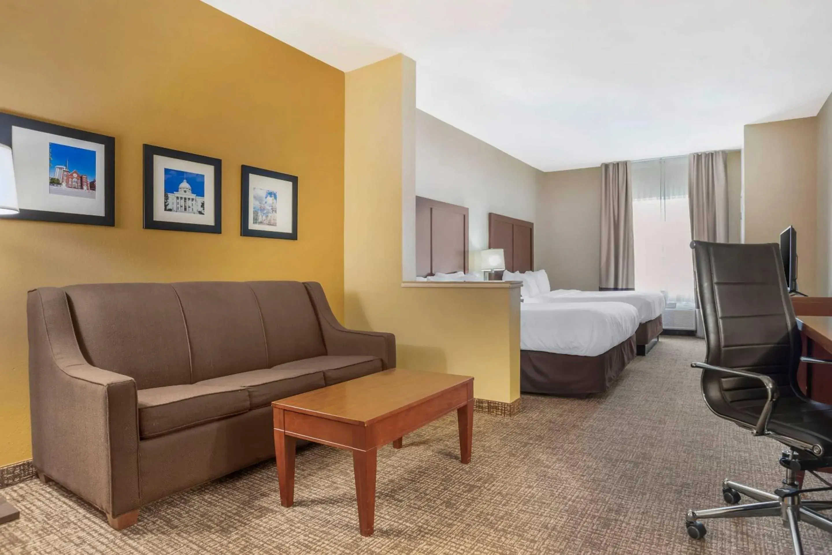 Queen Suite with Two Queen Beds - Non-Smoking in Comfort Suites Montgomery East Monticello Dr Queen Suite with Two Queen Beds - Non-Smoking in Comfort Suites Montgomery East Monticello Dr