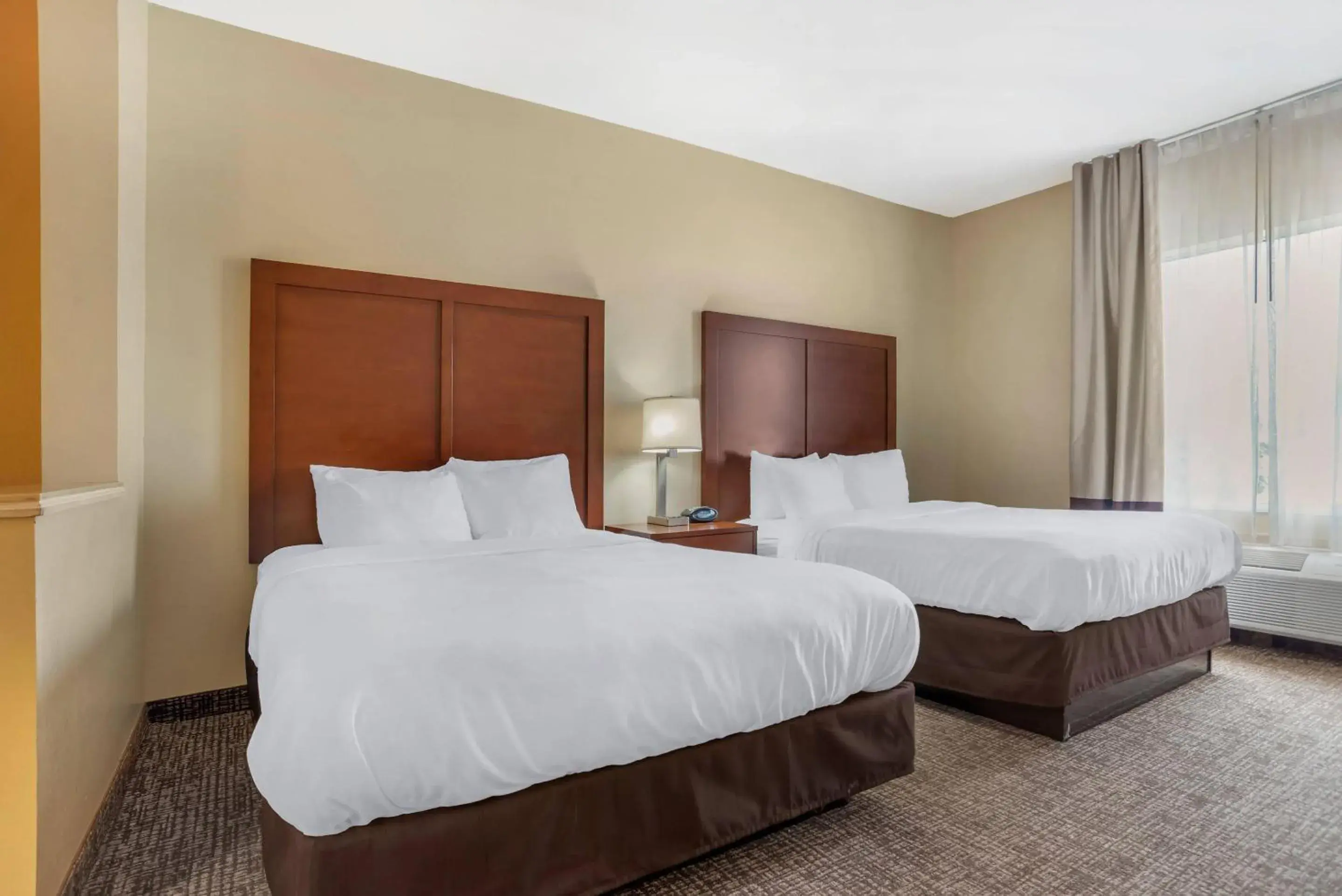 Suite with Two Queen Beds - Accessible/Non-Smoking in Comfort Suites Montgomery East Monticello Dr Suite with Two Queen Beds - Accessible/Non-Smoking in Comfort Suites Montgomery East Monticello Dr