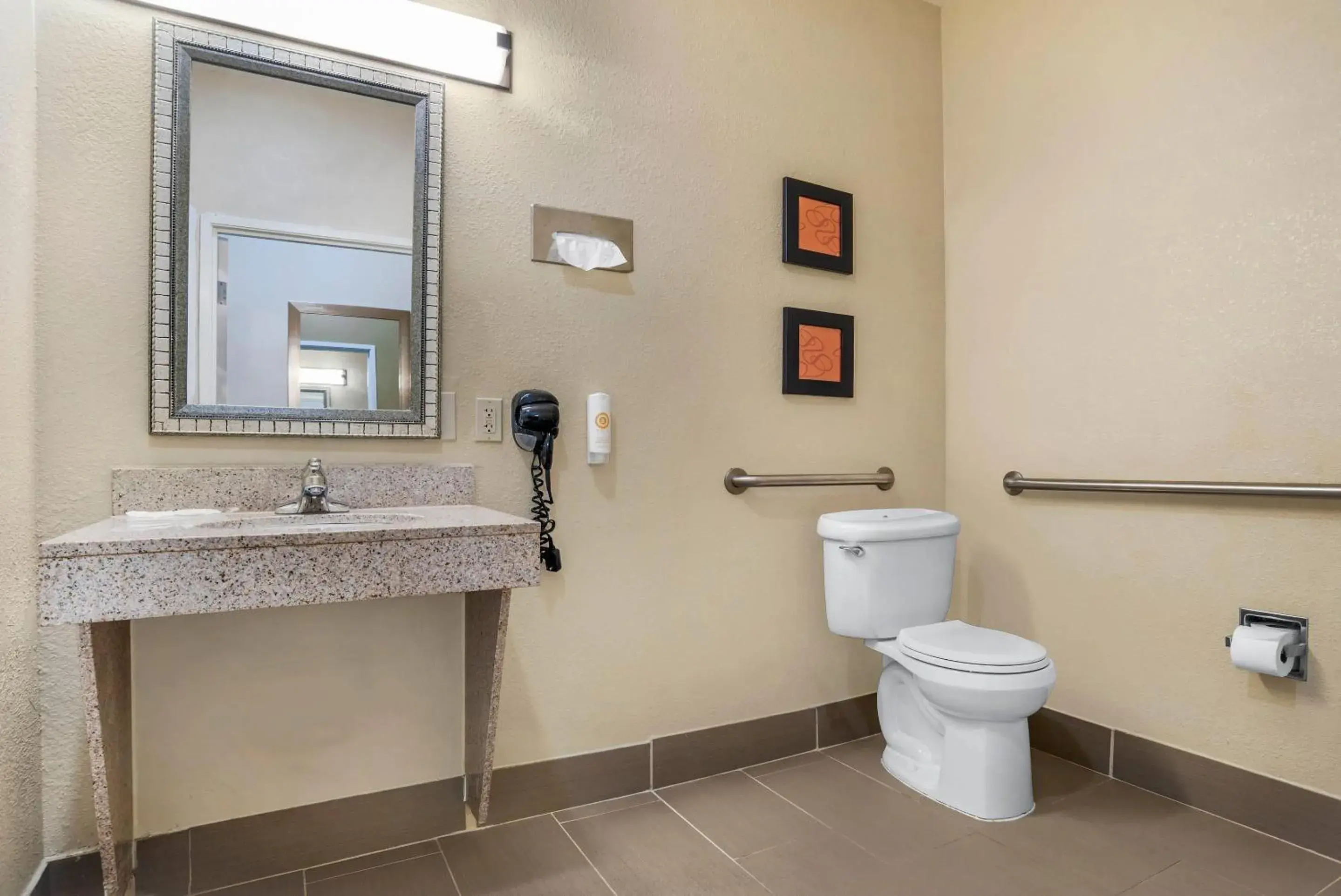 Bedroom in Comfort Suites Montgomery East Monticello Dr Bedroom in Comfort Suites Montgomery East Monticello Dr