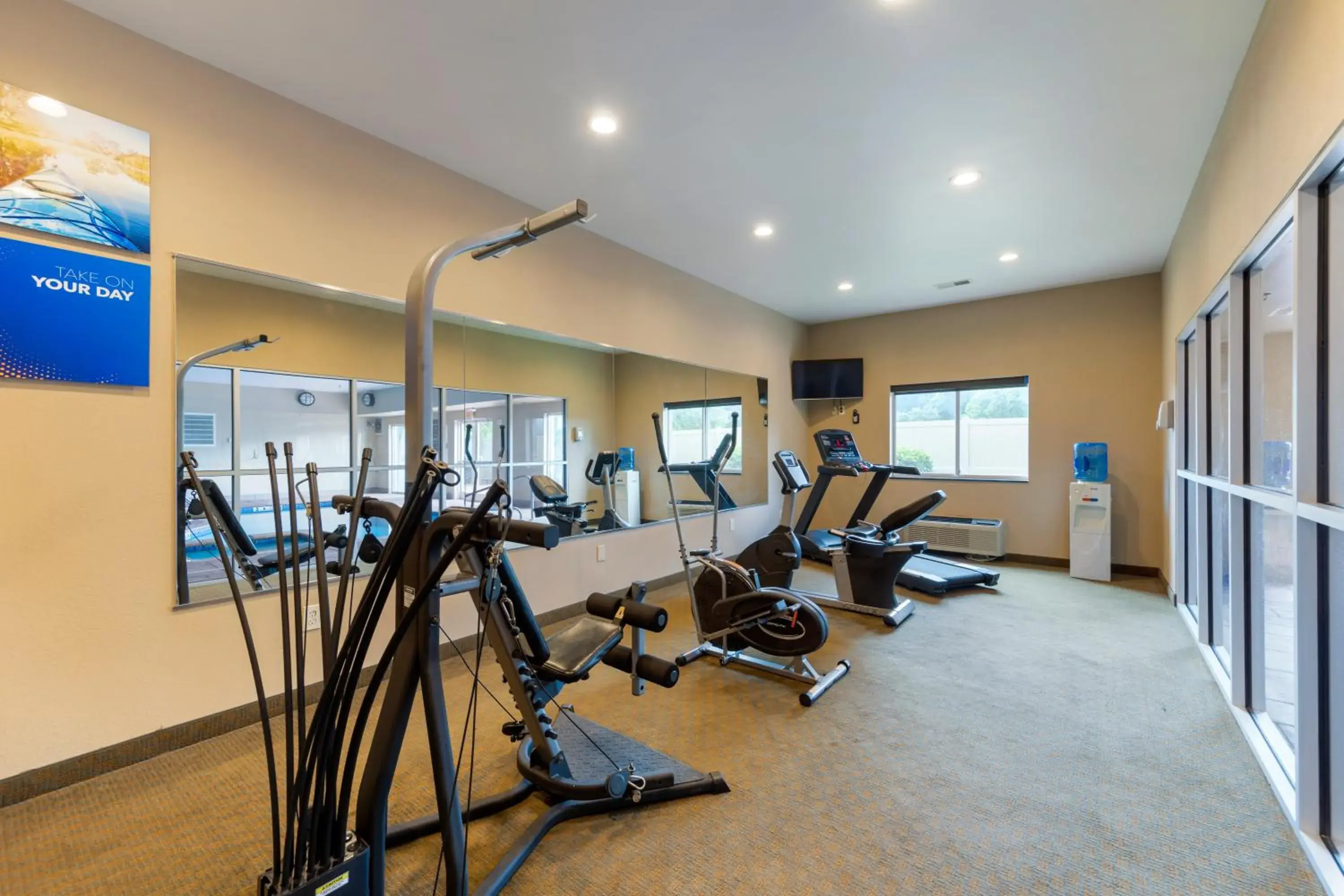 Fitness centre/facilities in Comfort Inn near University Fitness centre/facilities in Comfort Inn near University