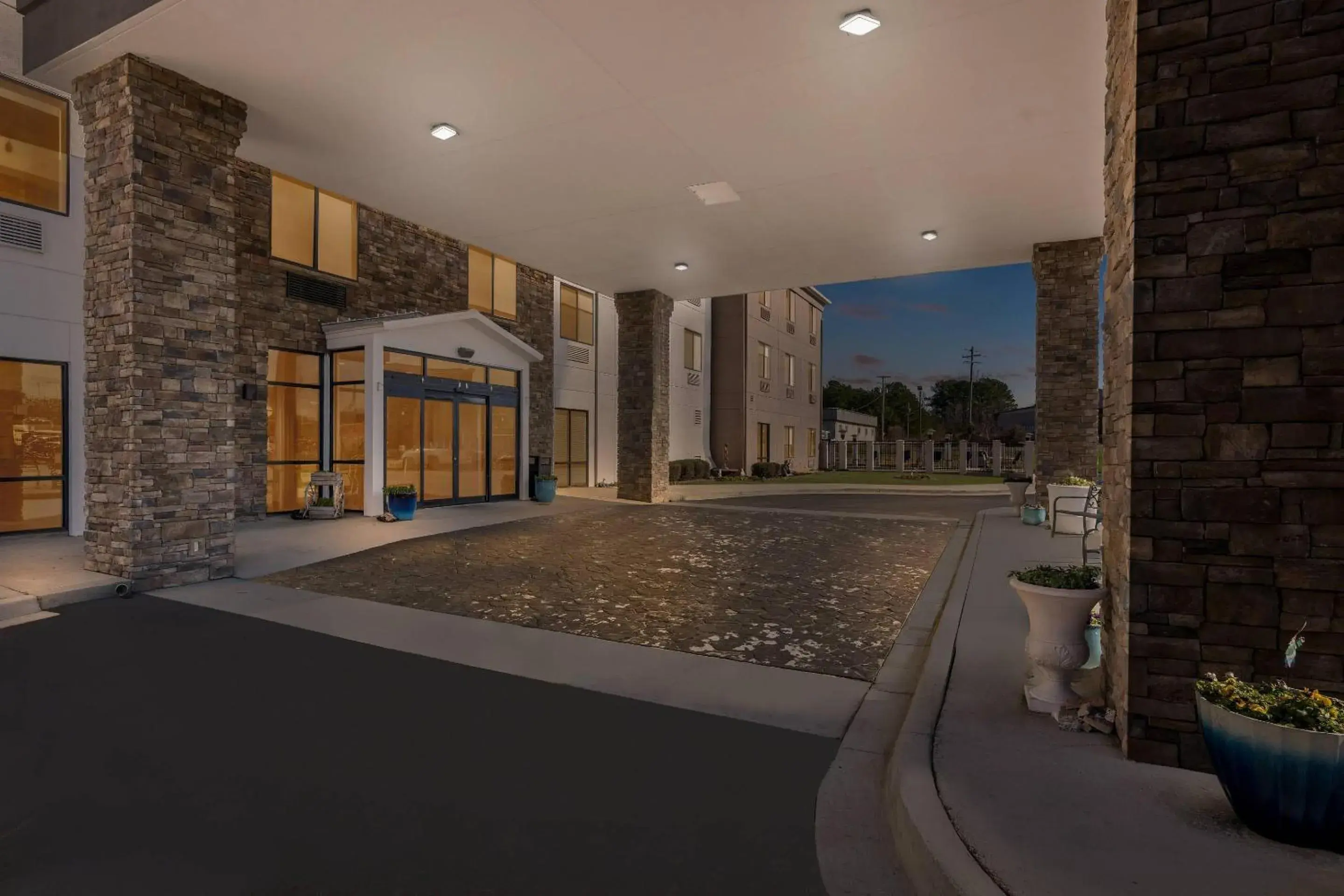 Property building in Comfort Suites Cullman I-65 Exit 310 Property building in Comfort Suites Cullman I-65 Exit 310