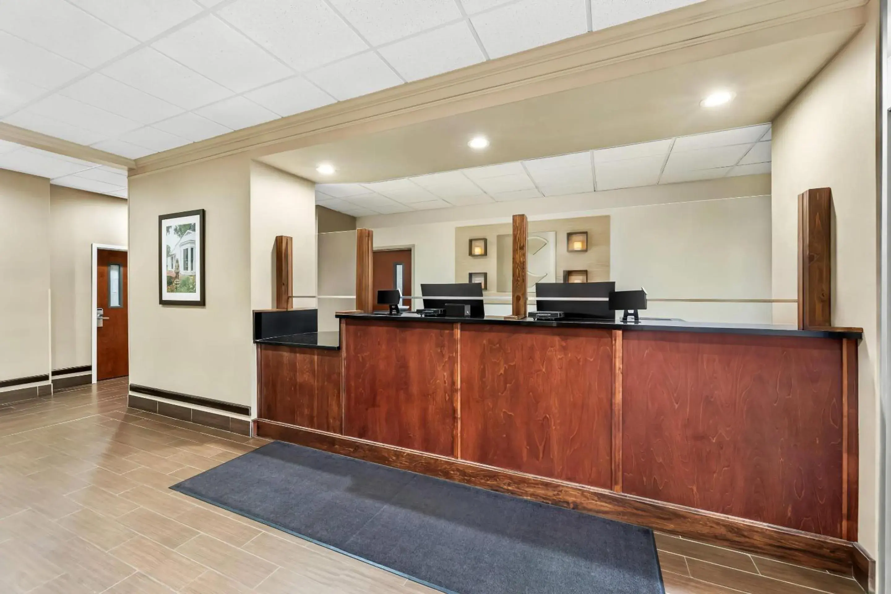 Lobby or reception in Comfort Inn & Suites Tuscumbia-Muscle Shoals Lobby or reception in Comfort Inn & Suites Tuscumbia-Muscle Shoals
